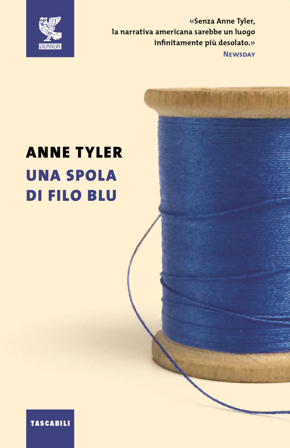 Una spola di filo blu book