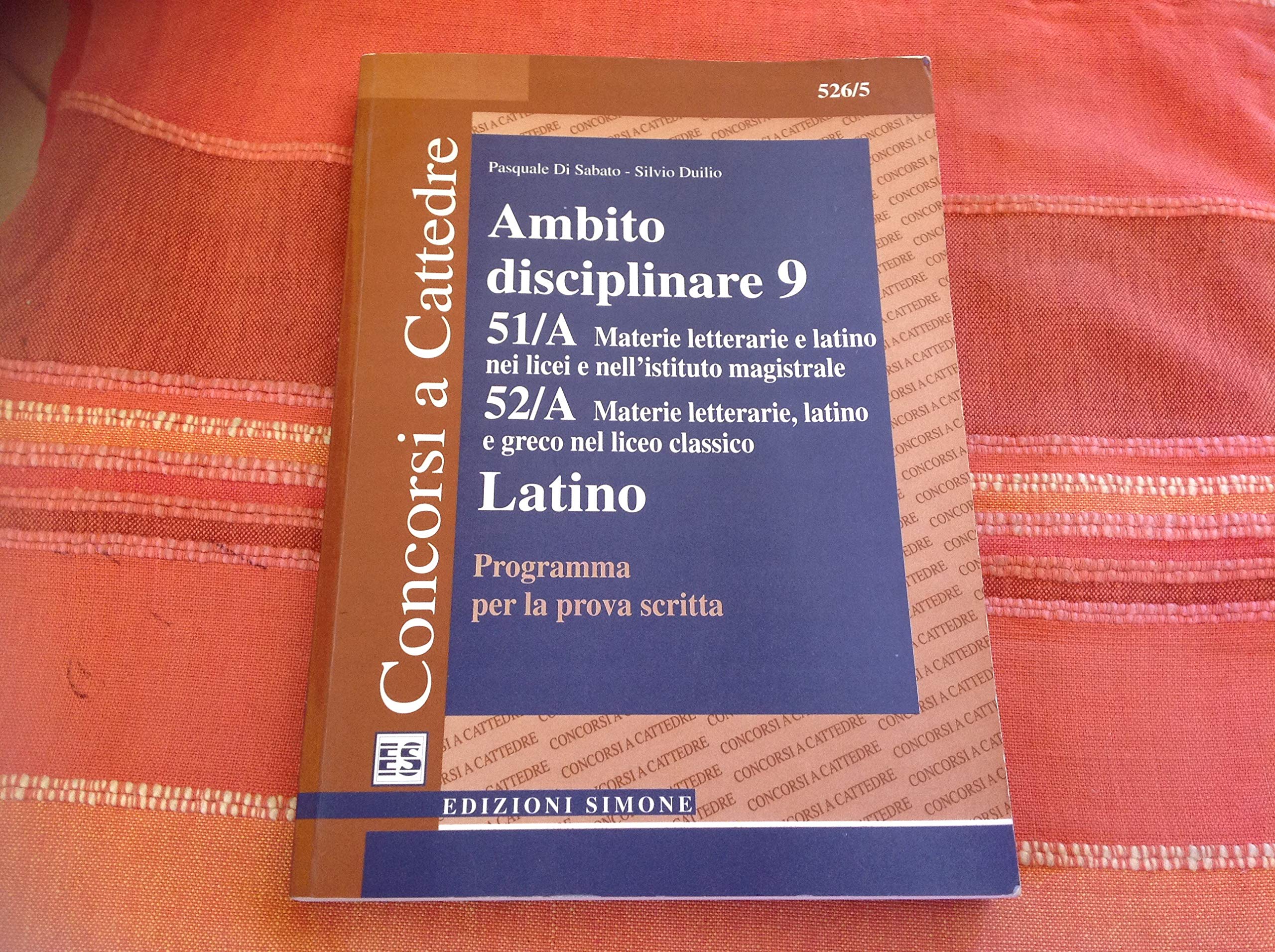 Ambito disciplinare 9. Latino book