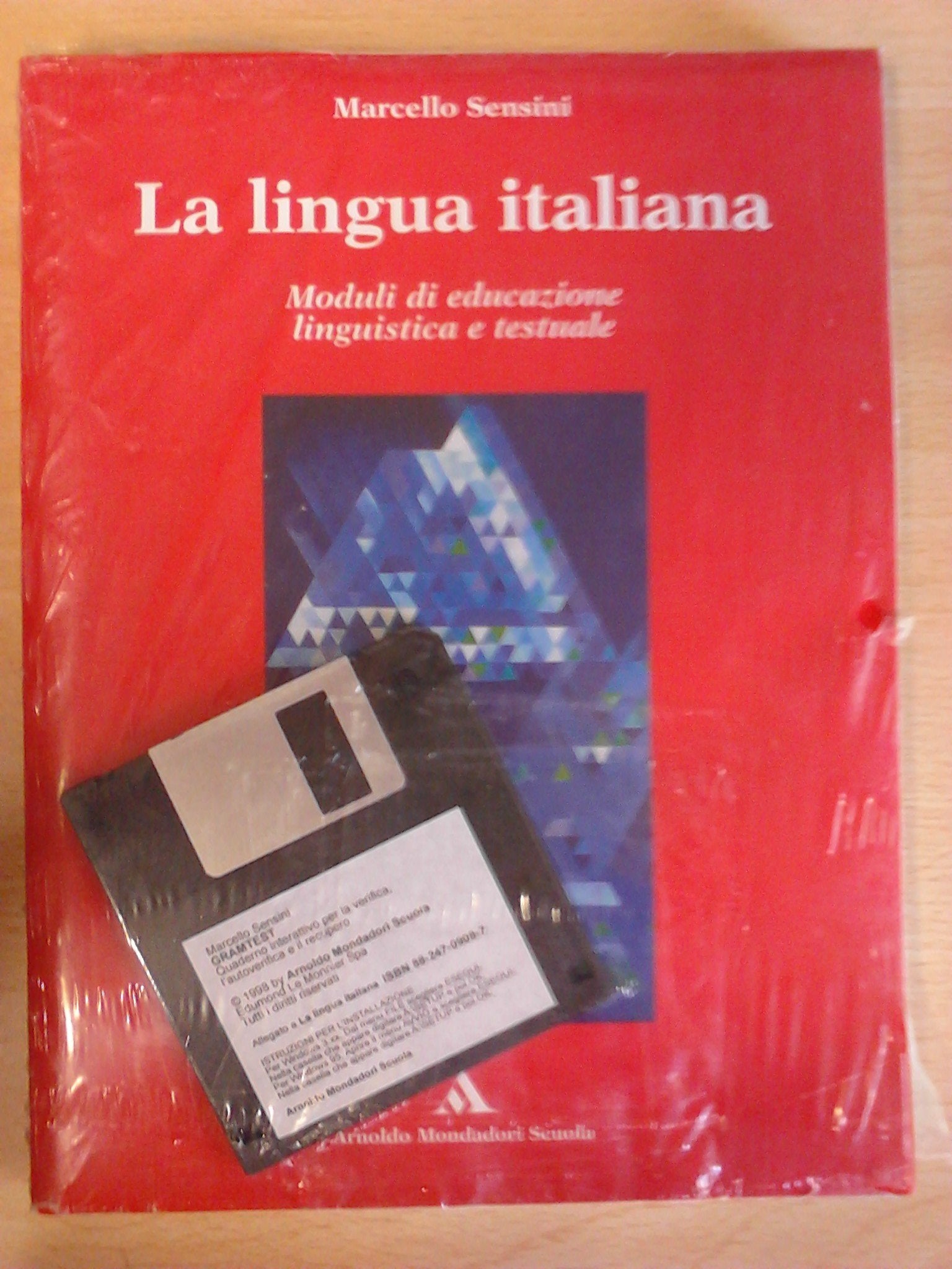 La lingua italiana. Per le Scuole superiori. Con floppy disk Professional & Reference Books