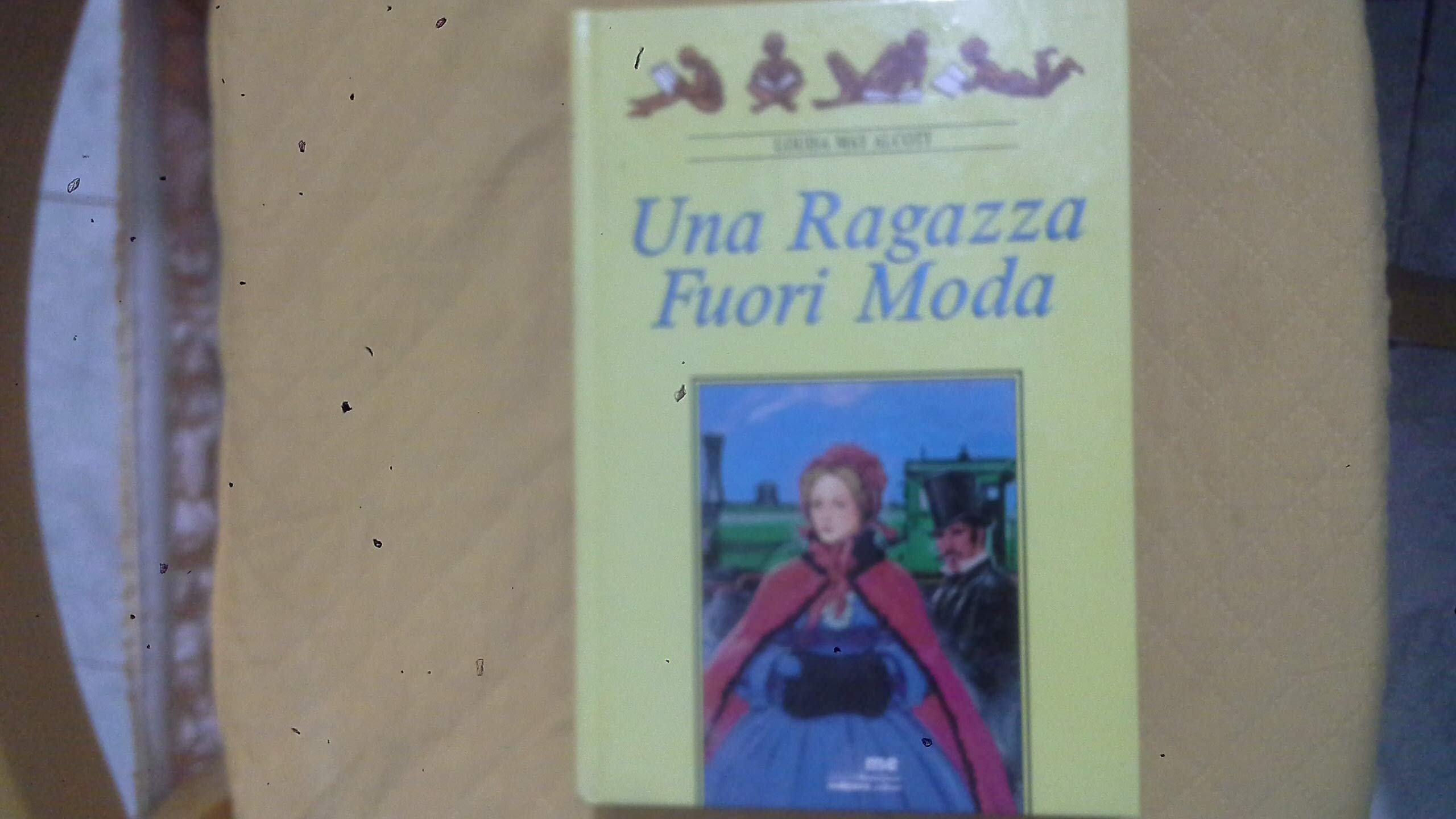 Product Image: Una ragazza fuori moda