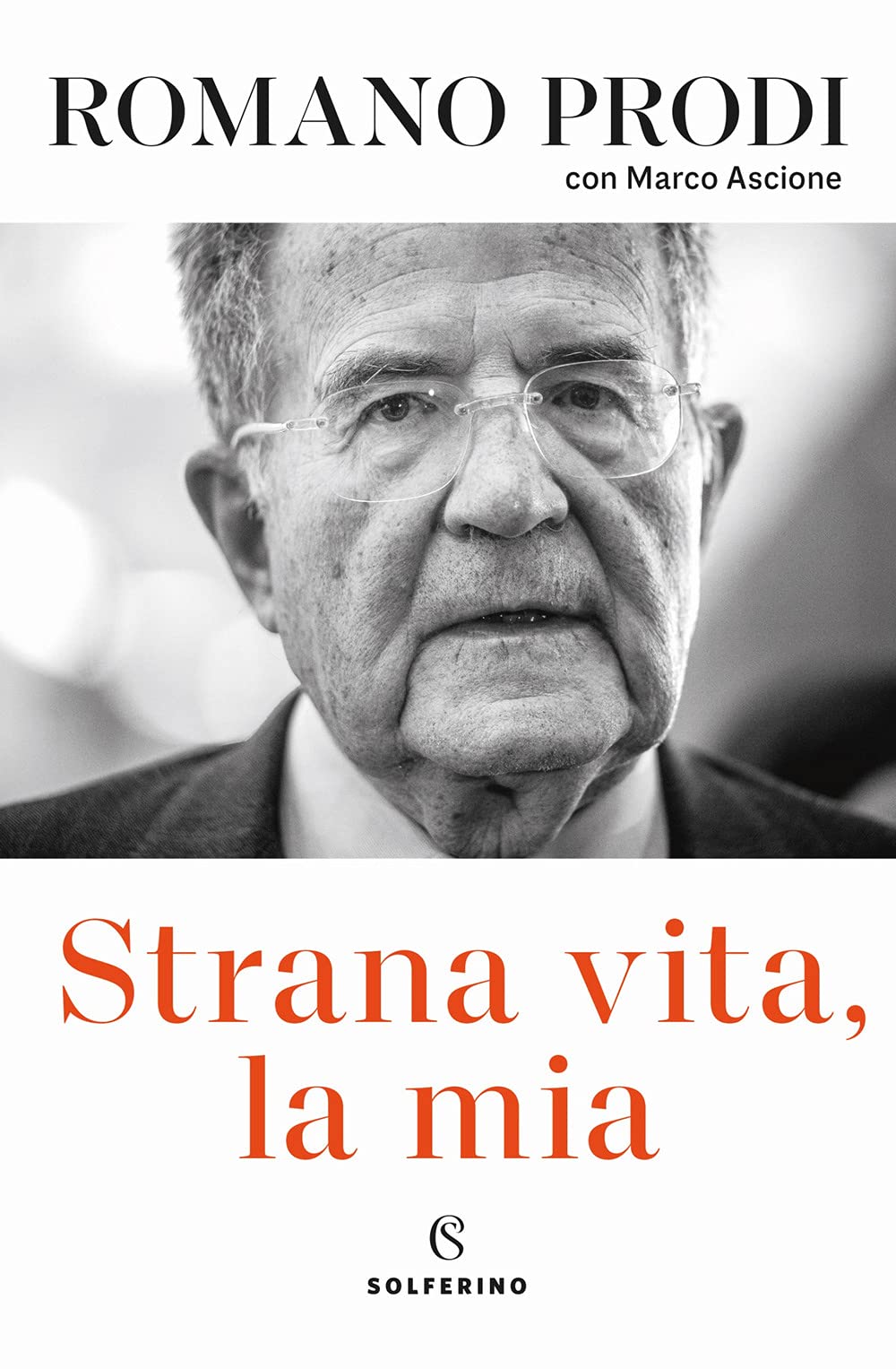 Strana vita, la mia Politics & Society