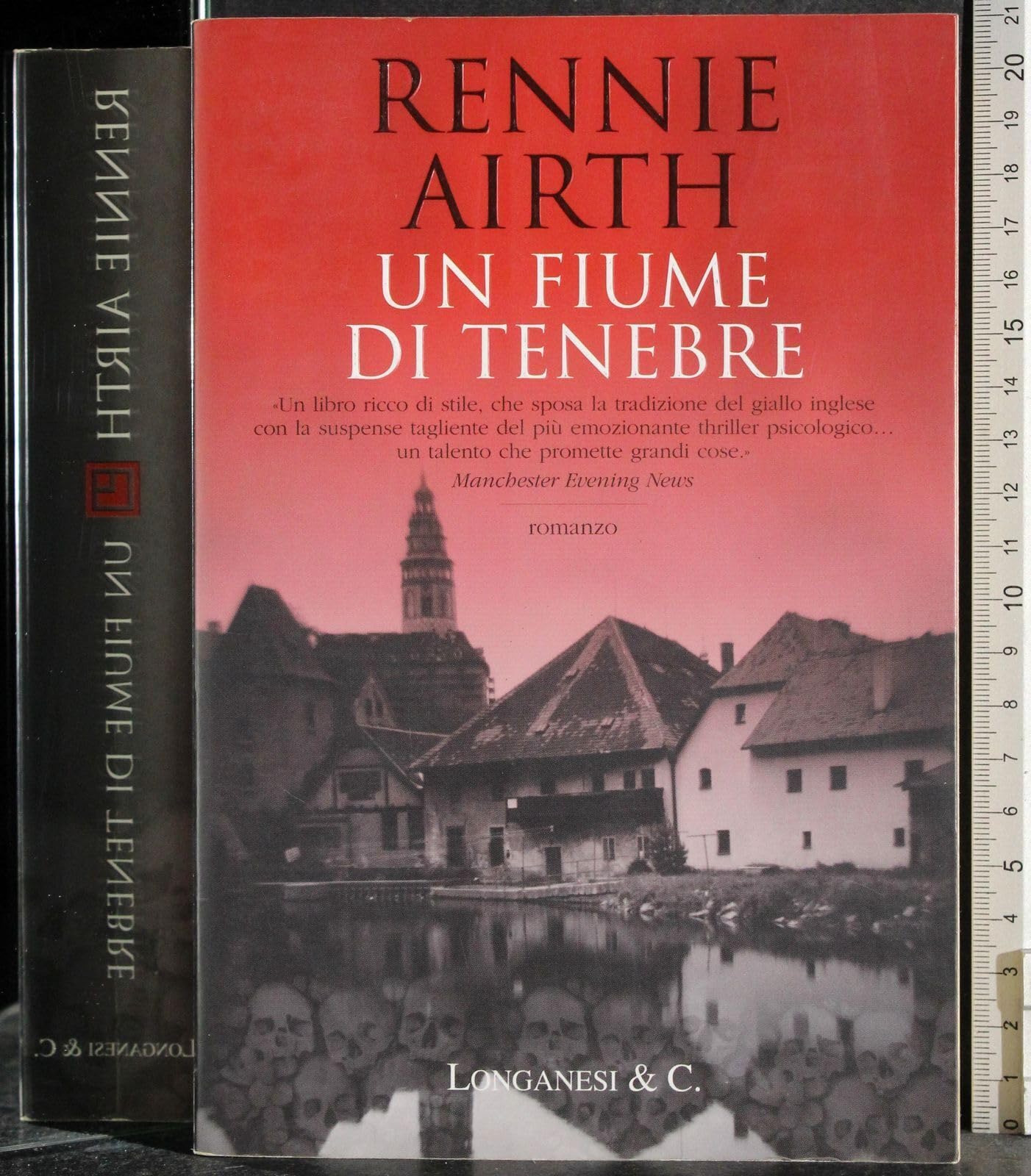 Un fiume di tenebre (La Gaja scienza, Band 754) Historical Fiction