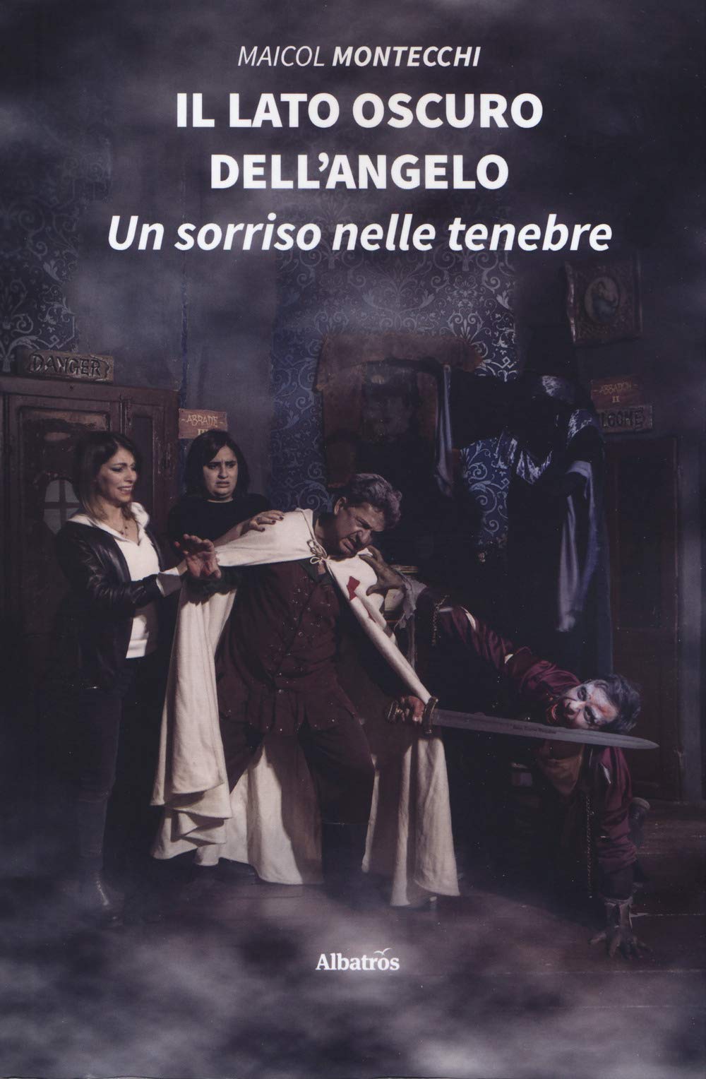 Il lato oscuro dell’angelo. Un sorriso nelle tenebre (Nuove voci. Strade) Horror & Mystery