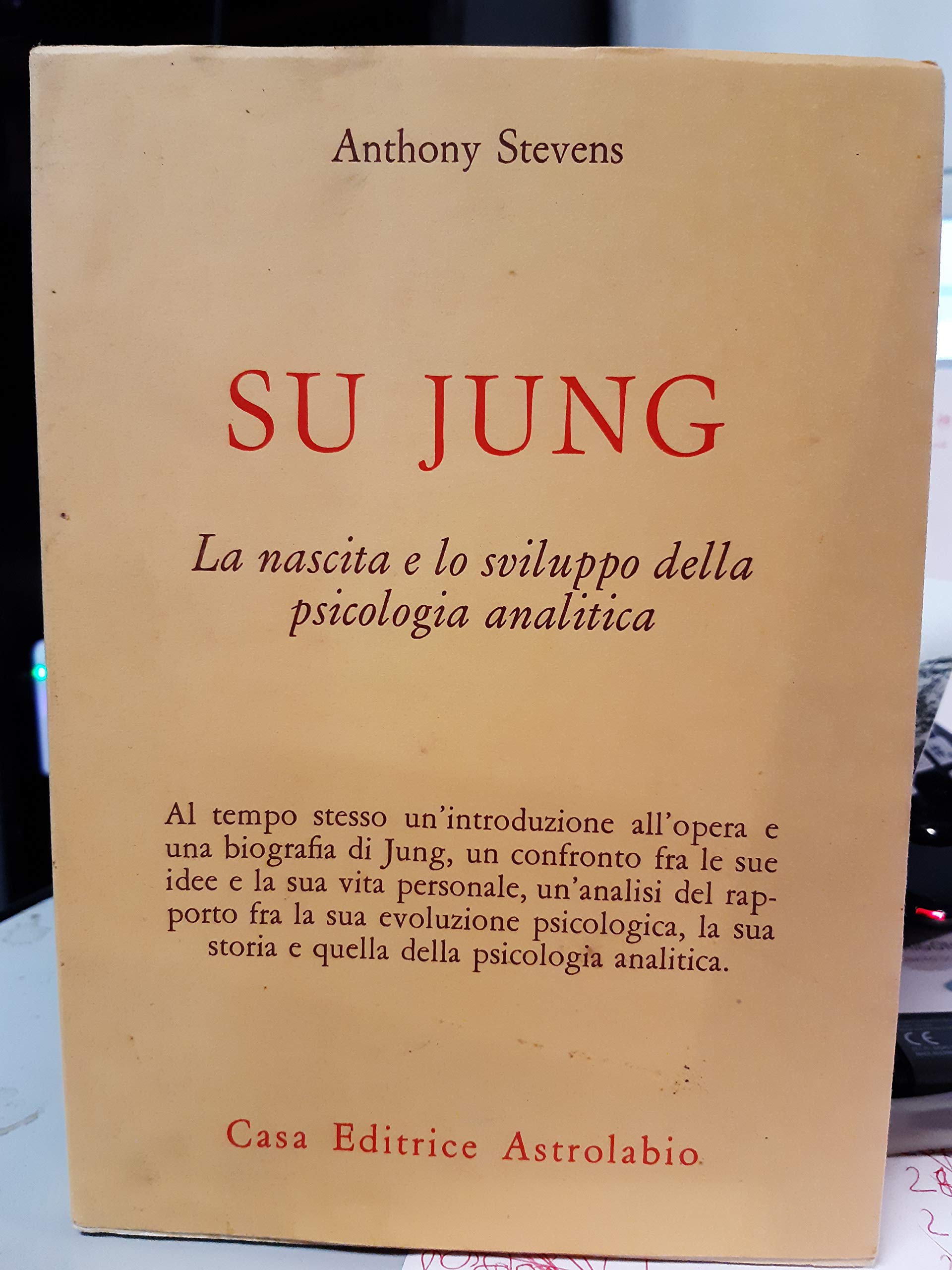 Su Jung. La nascita e lo sviluppo della psicologia analitica book