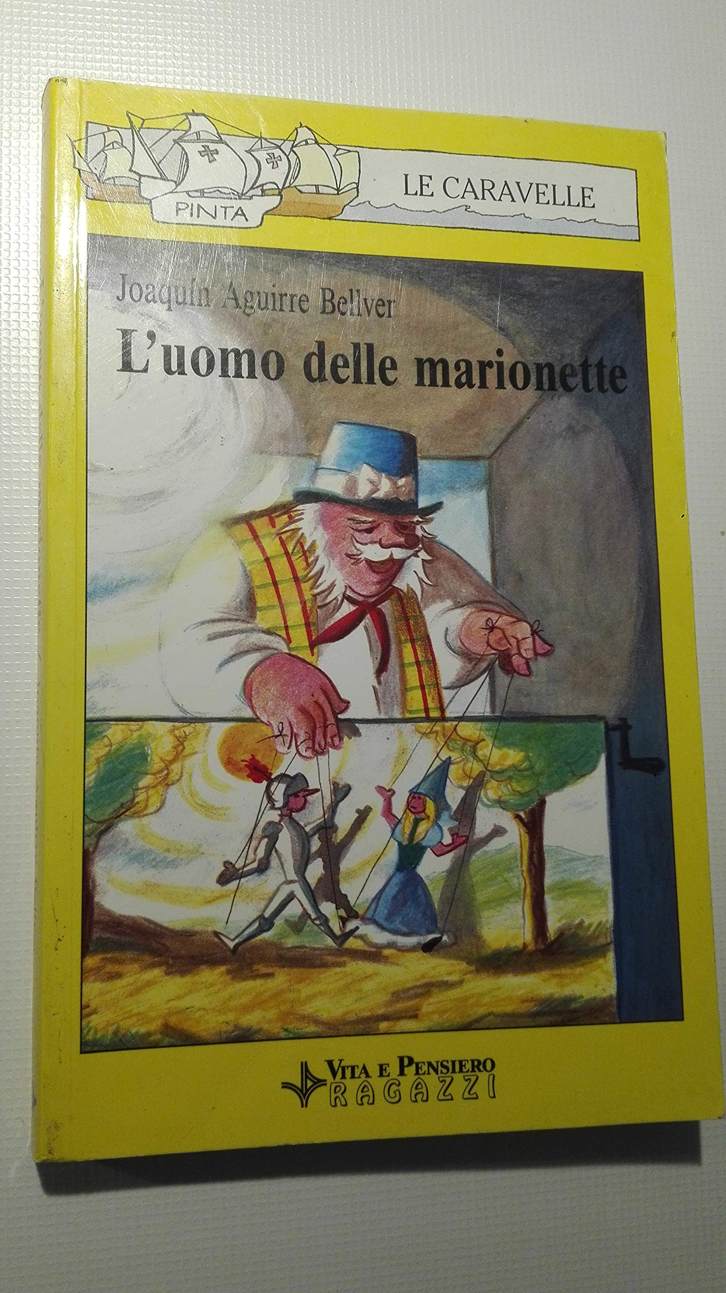 L'uomo delle marionette book