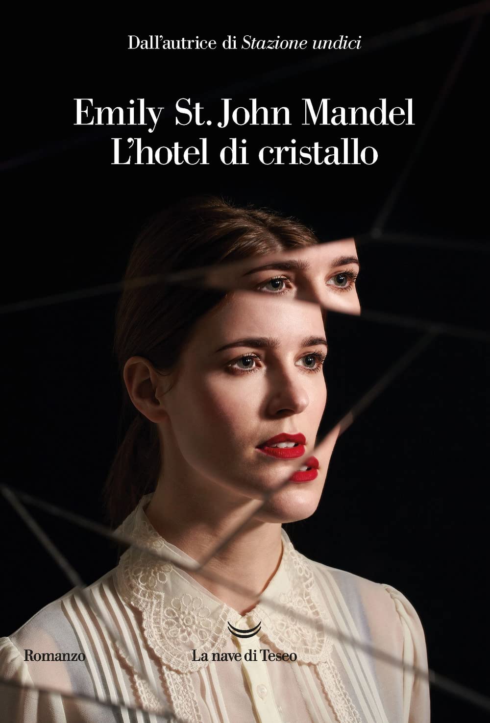 L'hotel di cristallo (Oceani) Contemporary literature
