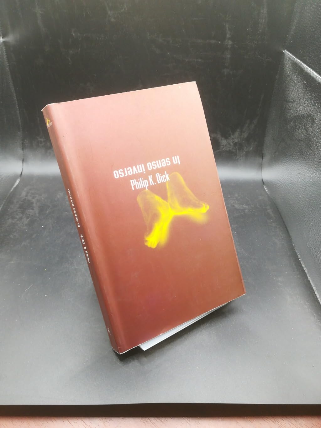 In senso inverso (Collezione immaginario Dick) Contemporary literature