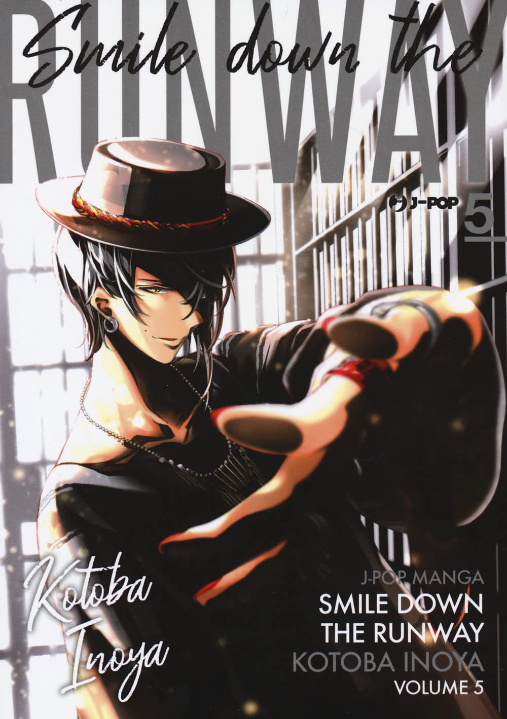 Smile down the runway (Vol. 5) book