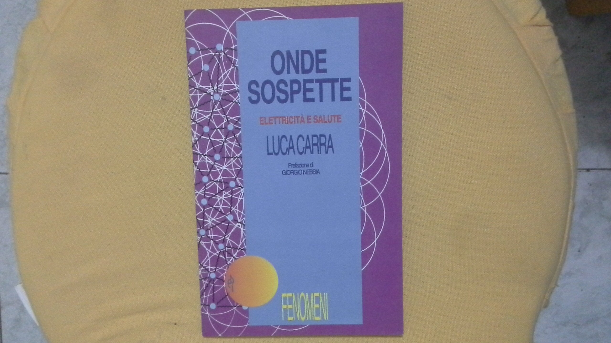 Onde sospette. Elettricità e salute book