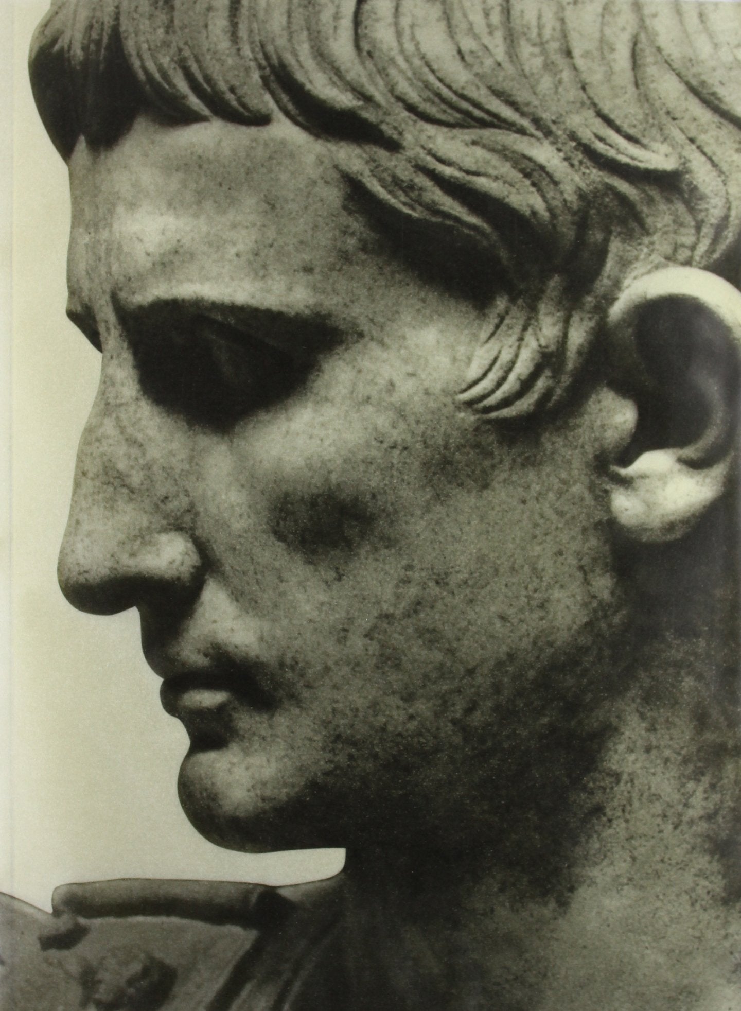 Augusto. Catalogo della mostra (Roma, ottobre 2013-febbraio 2014; Parigi, marzo-luglio 2014) Film, Art & Culture