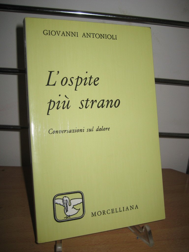 L'ospite più strano Religion & Esotericism