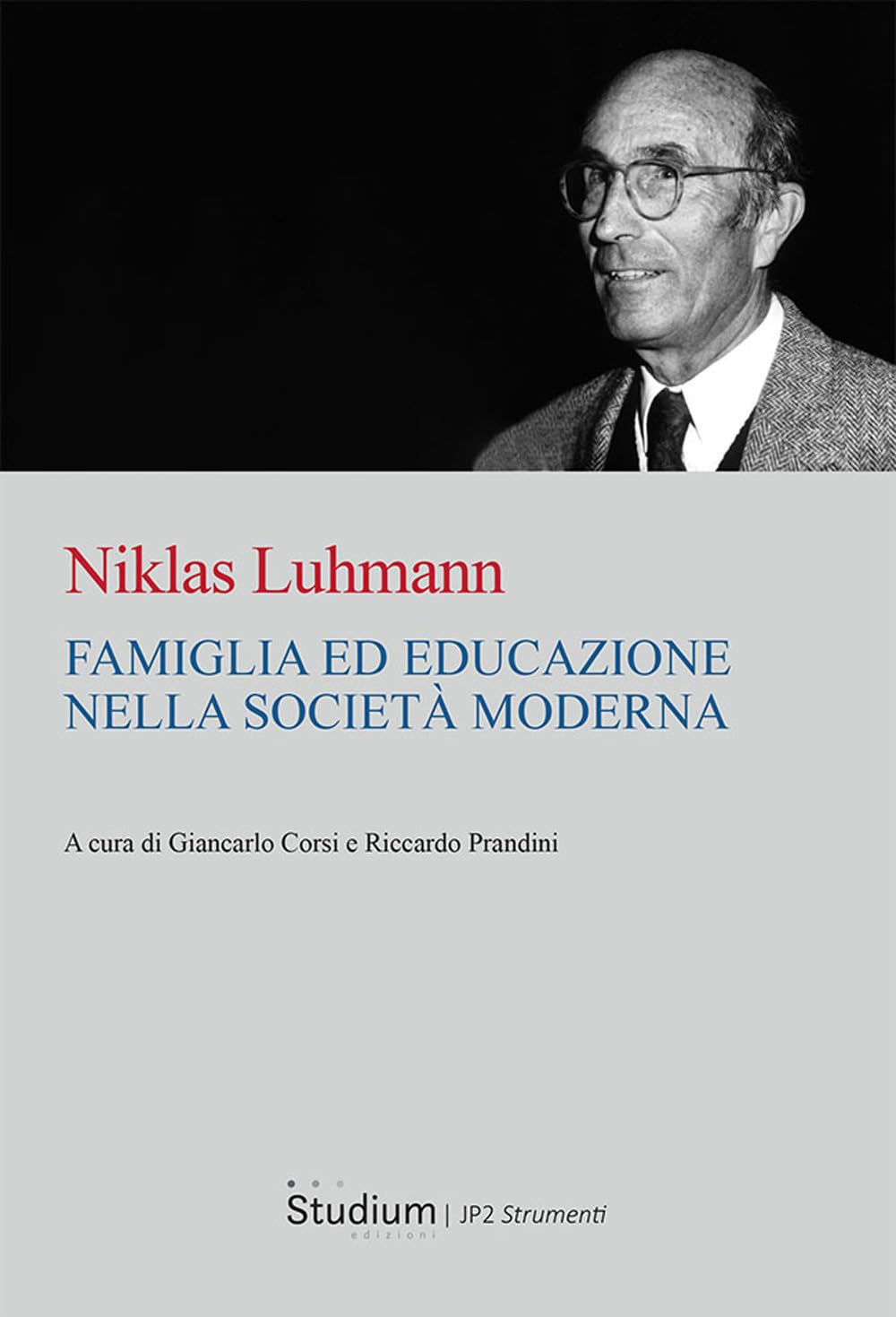 Famiglia ed educazione nella società moderna book