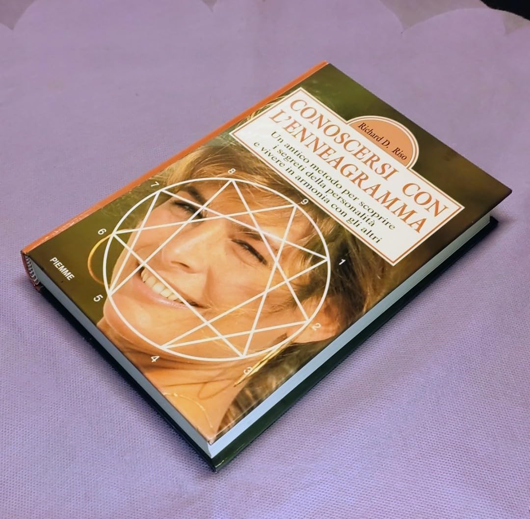 Conoscersi con l'enneagramma. Un antico metodo per scoprire i segreti della personalità e vivere in armonia con gli altri (Manuali della casa) Books