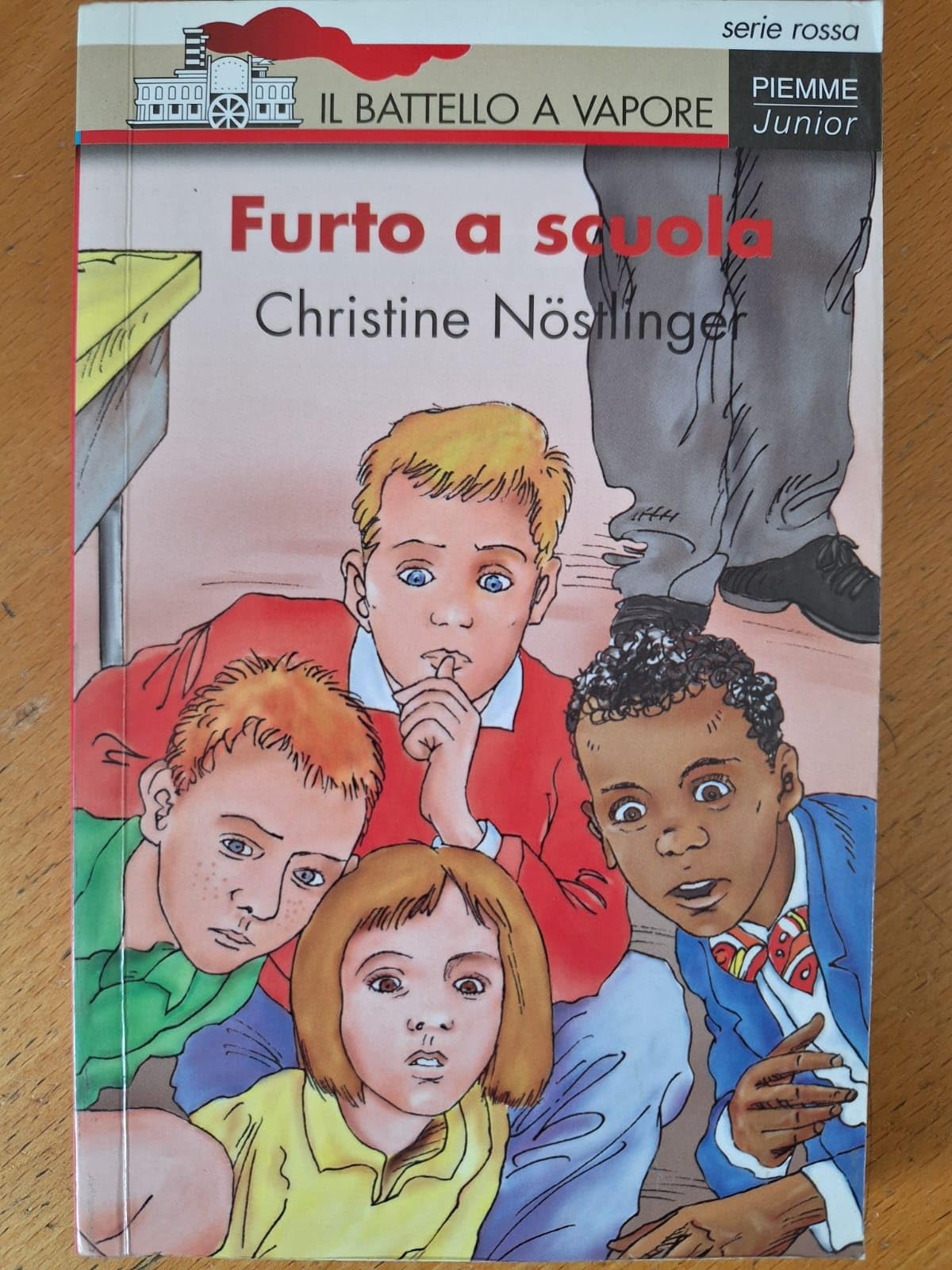 Furto a scuola (Il battello a vapore. Serie rossa) Novels & Short Stories