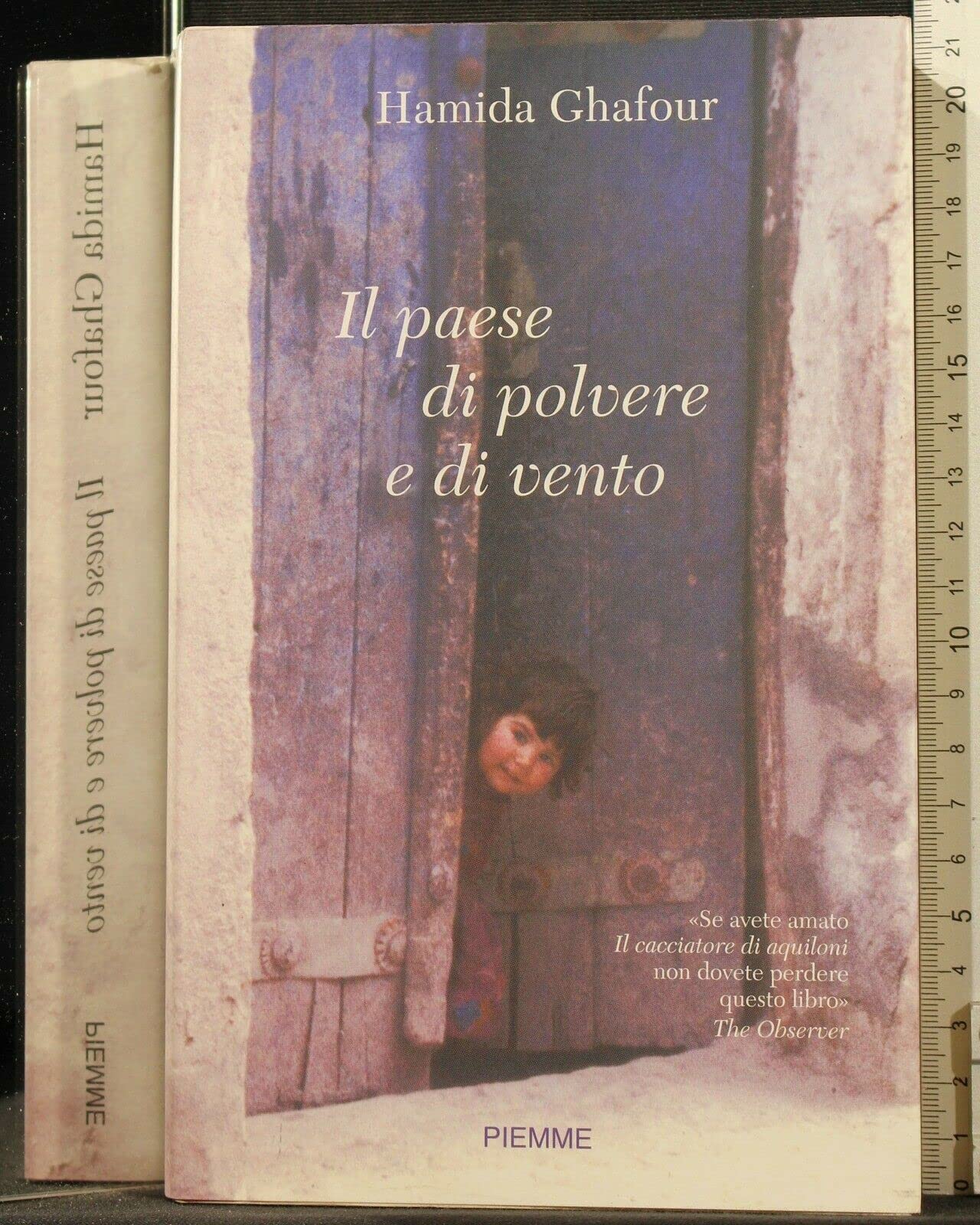 Il paese di polvere e di vento Books