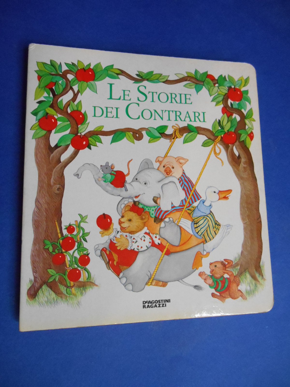 Le storie dei contrari Books