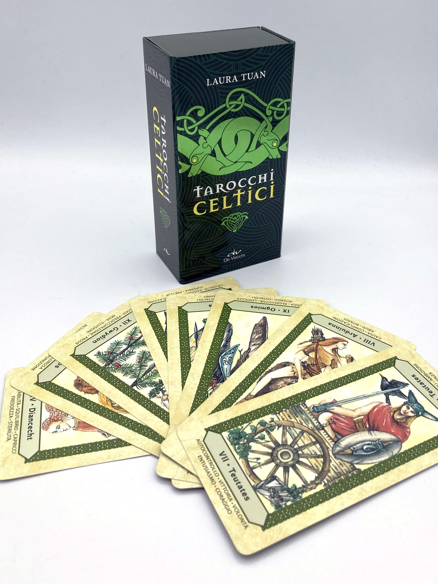 I Tarocchi Celtici. Con 78 Carte. Con 78 Carte Religion & Esotericism
