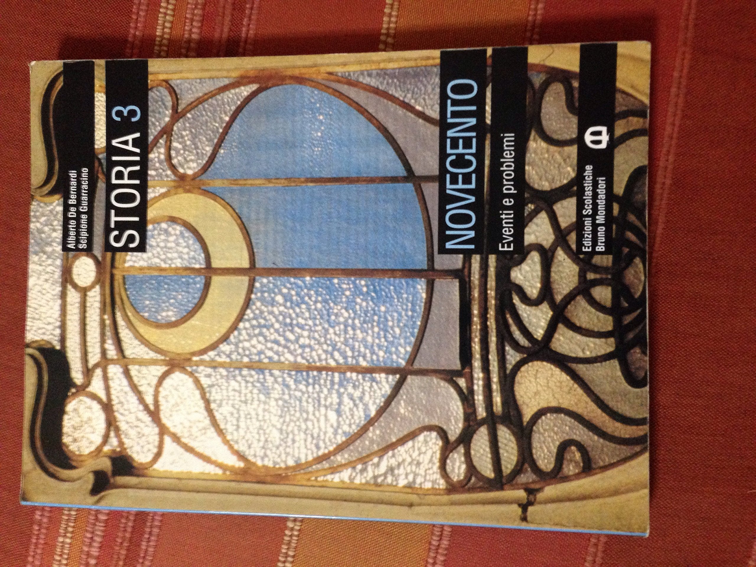 Storia. Per le Scuole superiori. Novecento (Vol. 3) book
