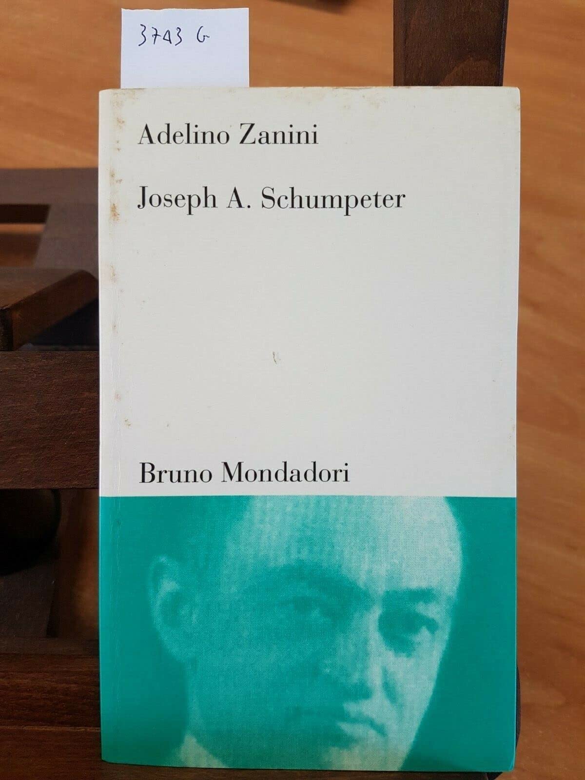 Joseph A. Schumpeter. Teoria dello sviluppo e capitalismo book