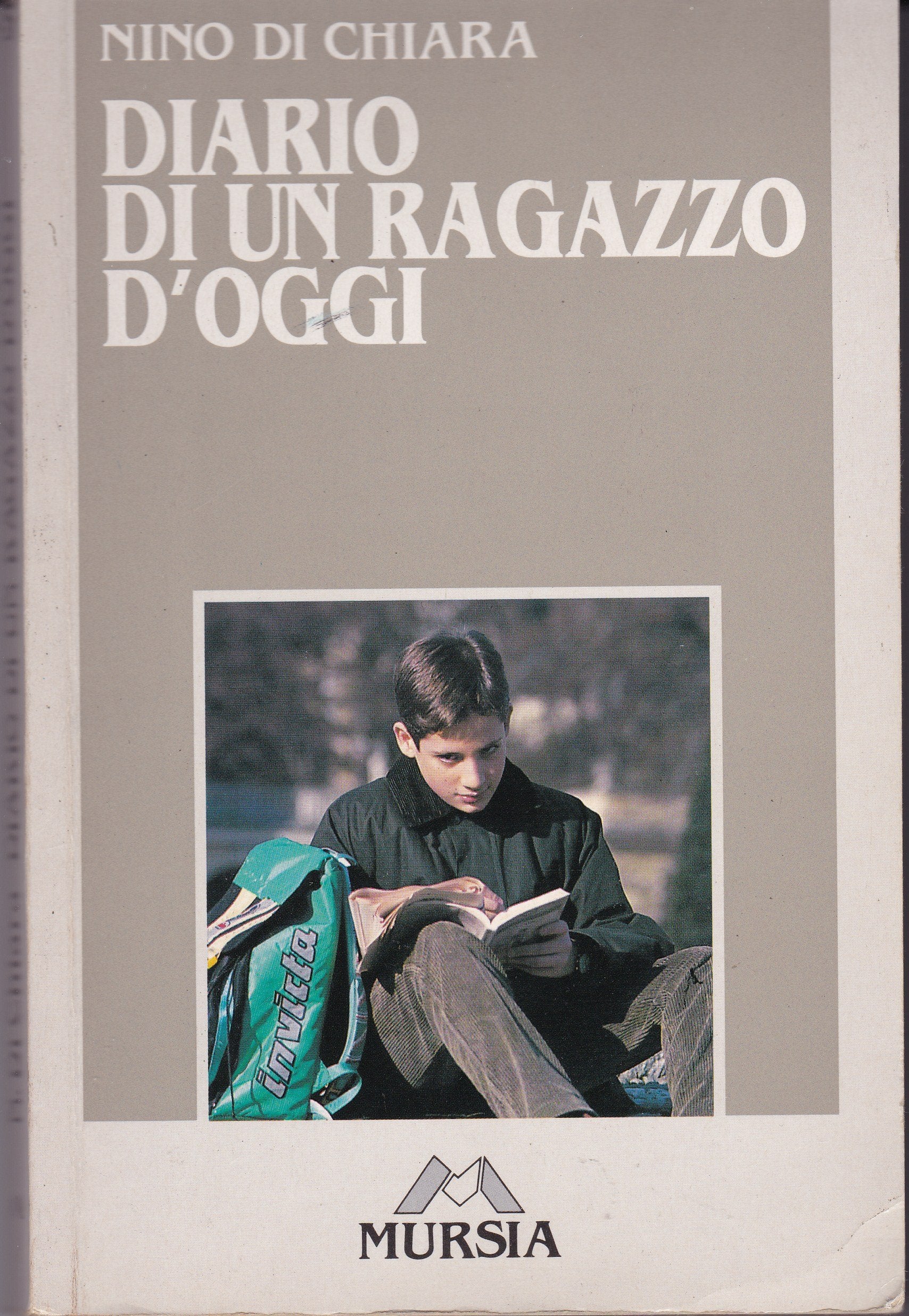 Diario di un ragazzo d'oggi book