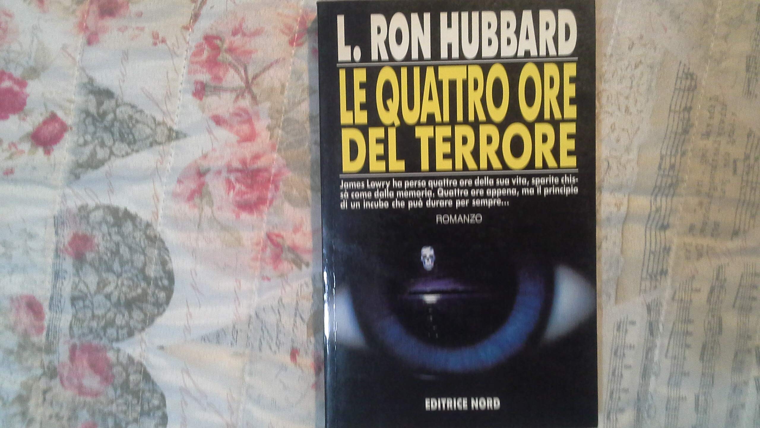 Le quattro ore del terrore (Le ombre) Contemporary literature