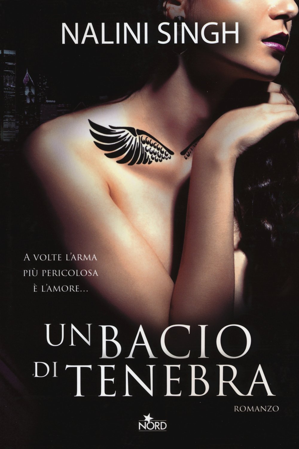 Un bacio di tenebra (Narrativa Nord) Horror & Mystery