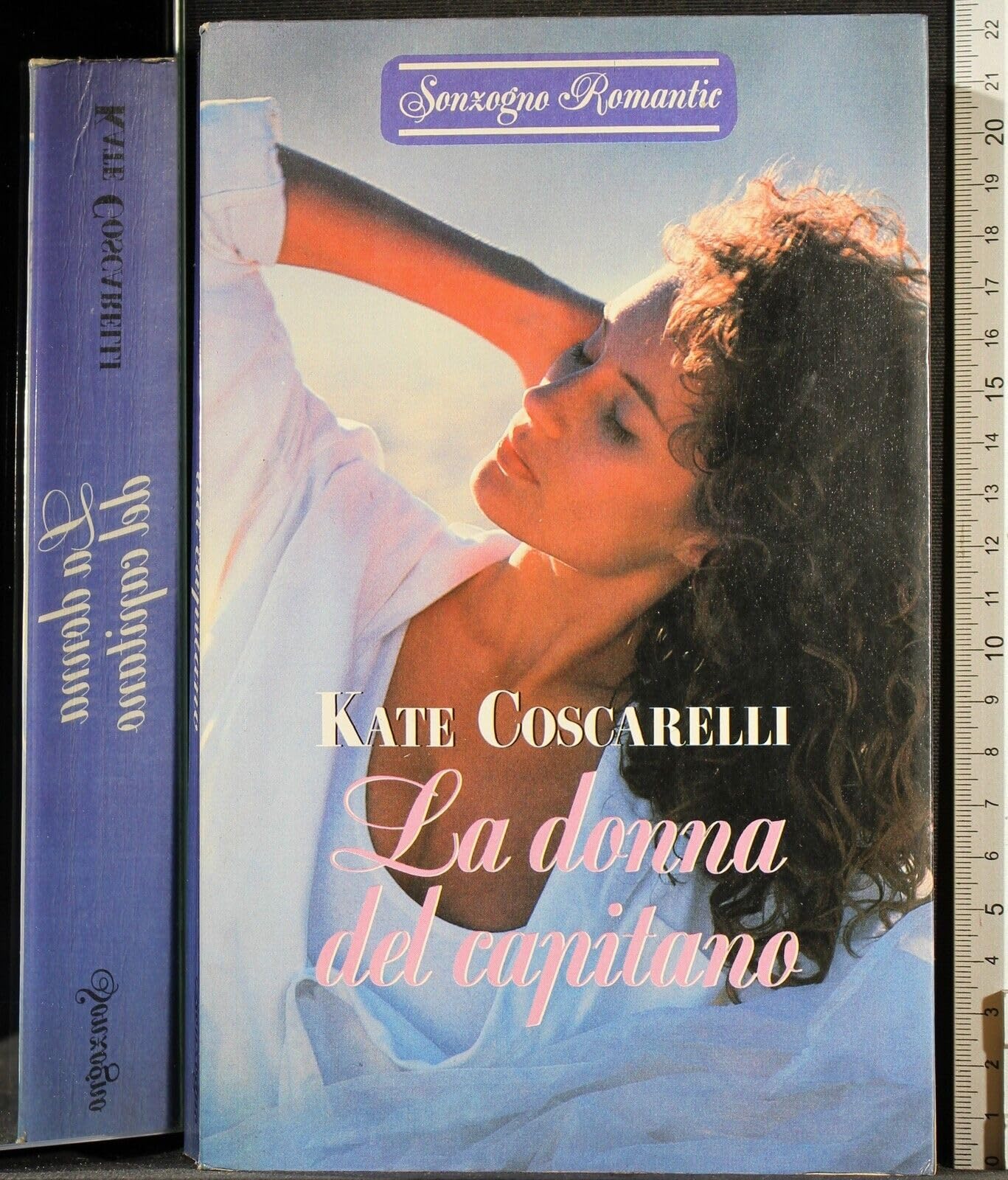 La donna del capitano (Romanzi) Contemporary literature