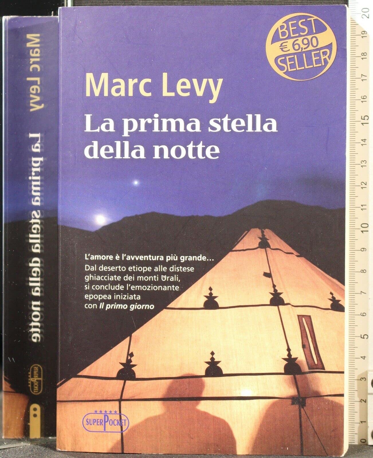 La prima stella della notte (Superpocket. Best seller) Contemporary literature