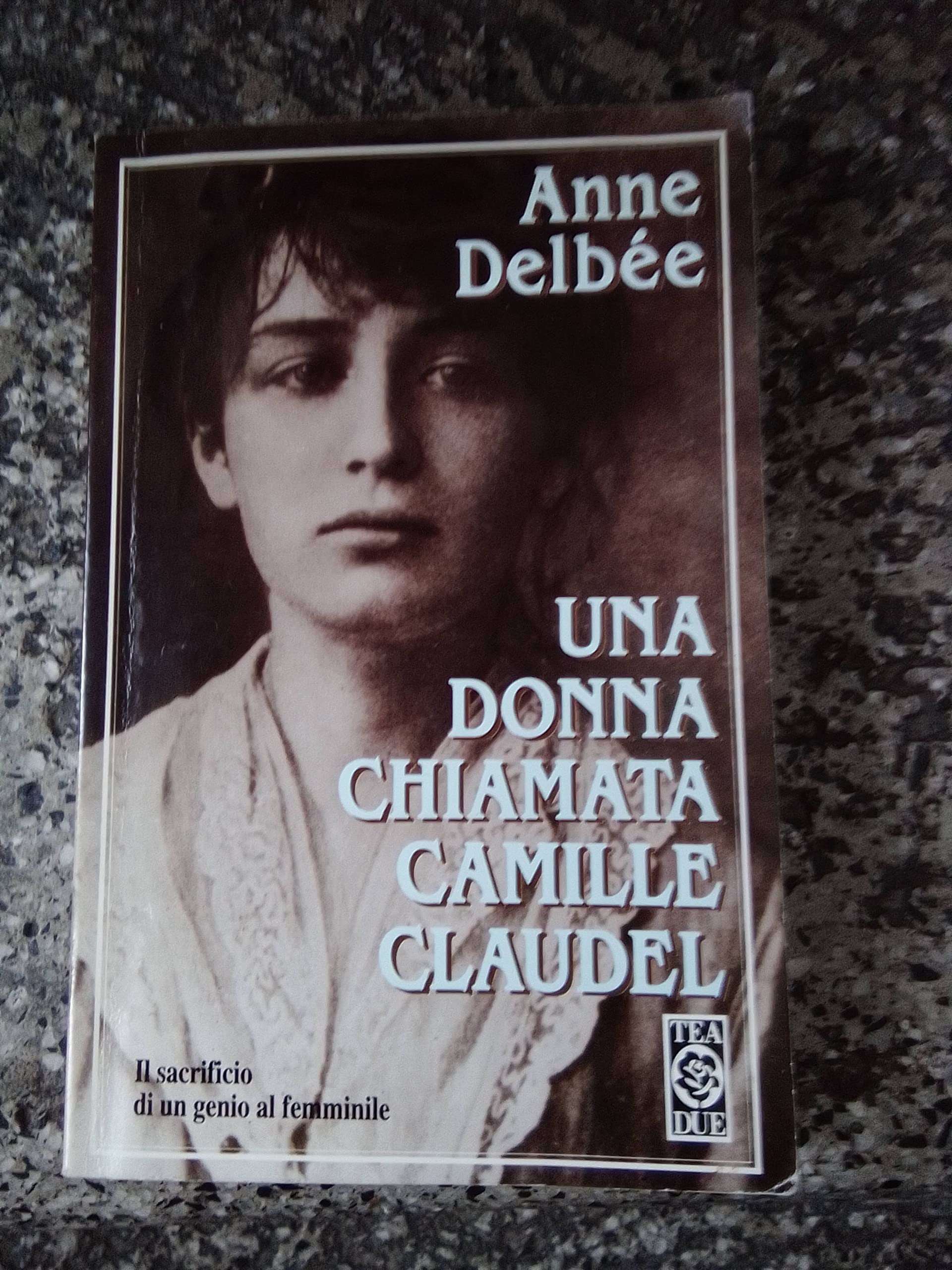 Una donna chiamata Camille Claudel (Saggistica TEA) Contemporary literature