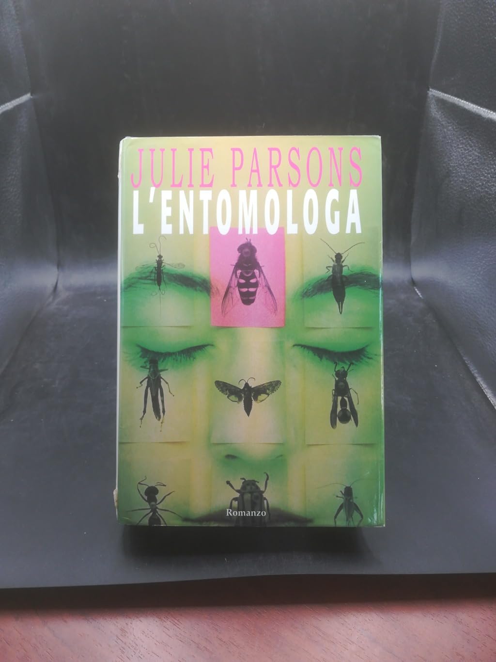 L'entomologa (Teadue) Contemporary literature