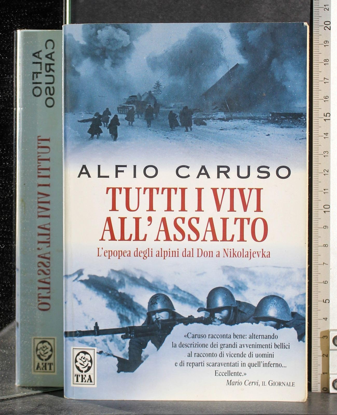 Tutti i vivi all'assalto Social Sciences