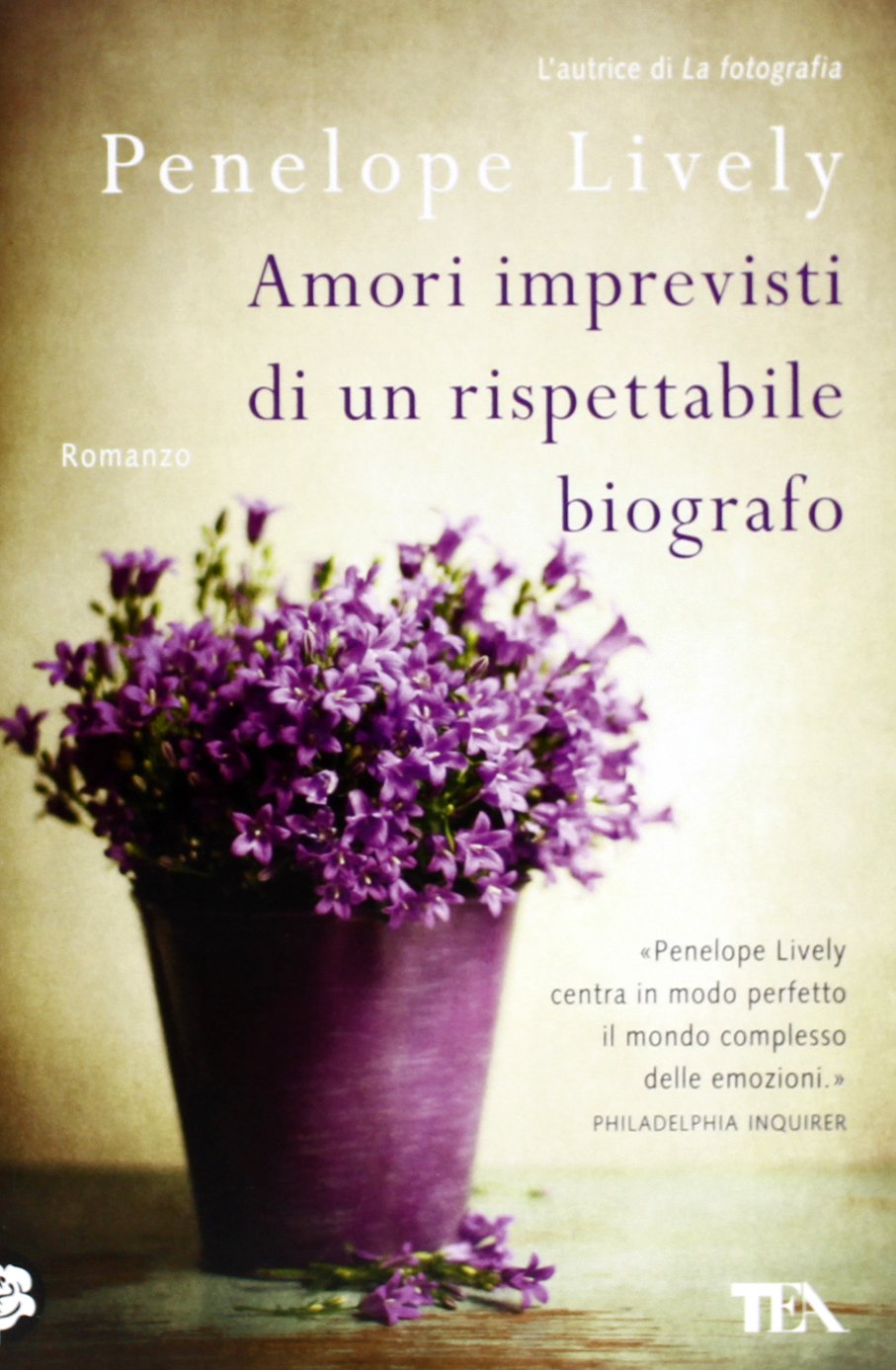 Amori imprevisti di un rispettabile biografo book