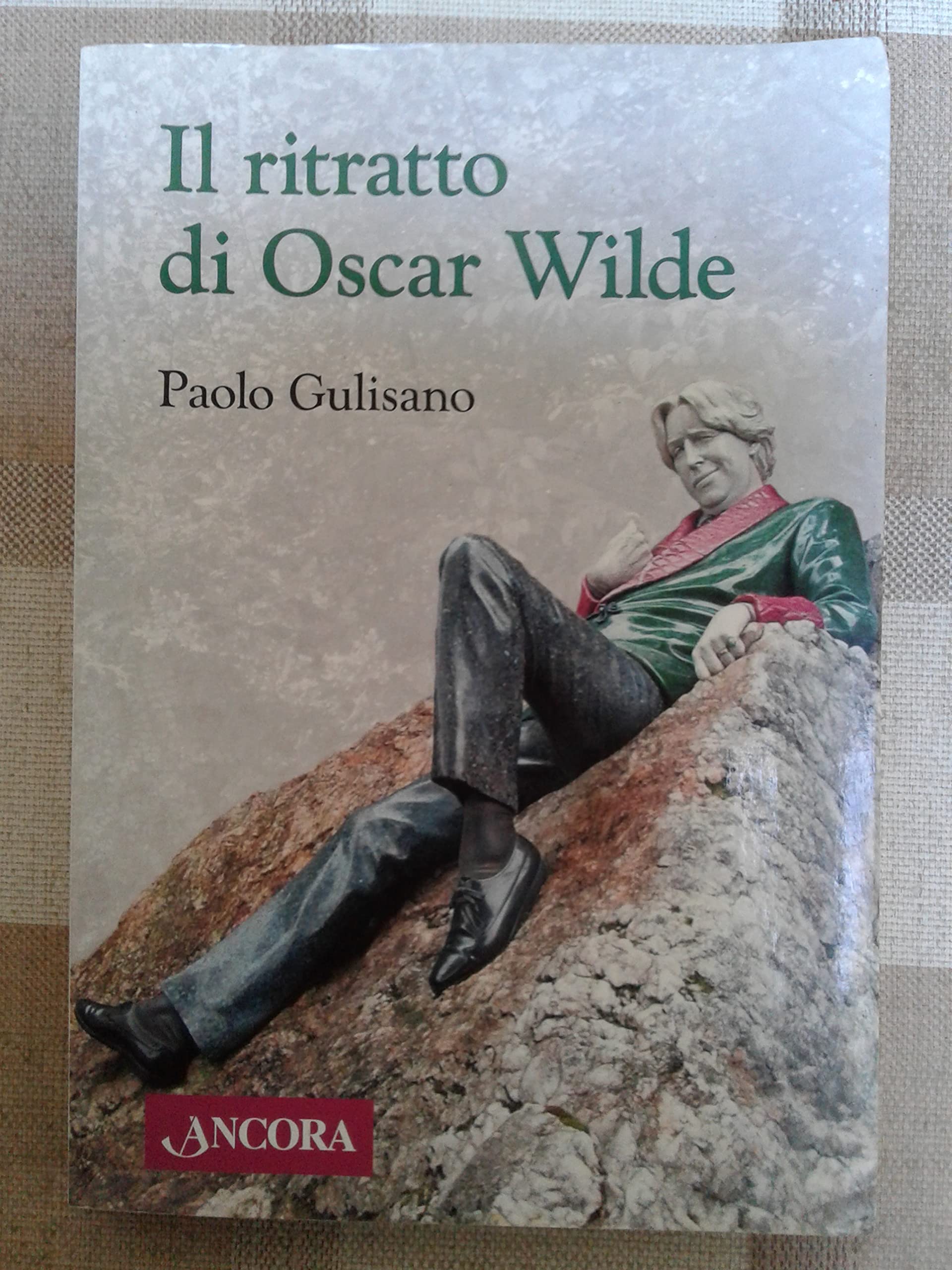 Il ritratto di Oscar Wilde book