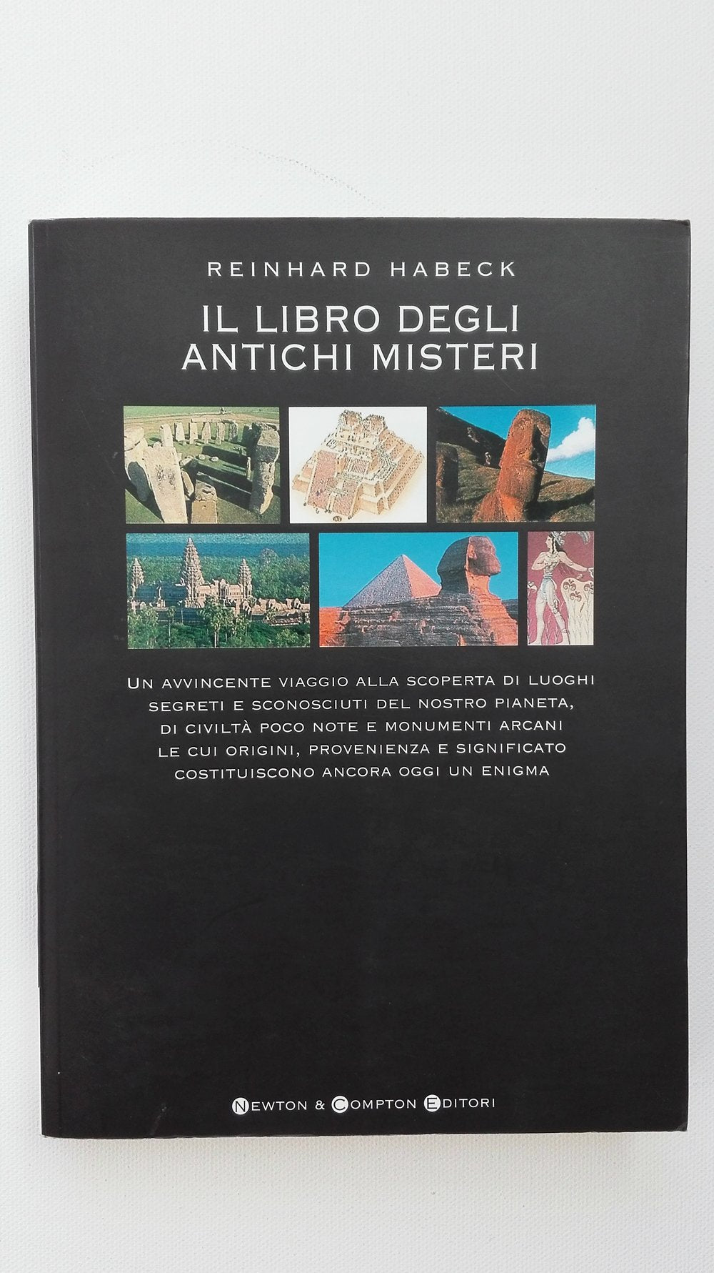 Il libro degli antichi misteri book