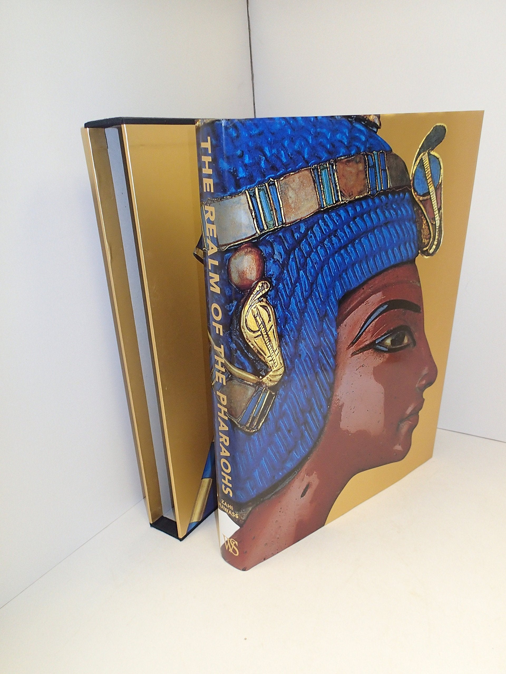 The Realm of the Pharaohs (Treasures of Ancient Egypt) Social Sciences