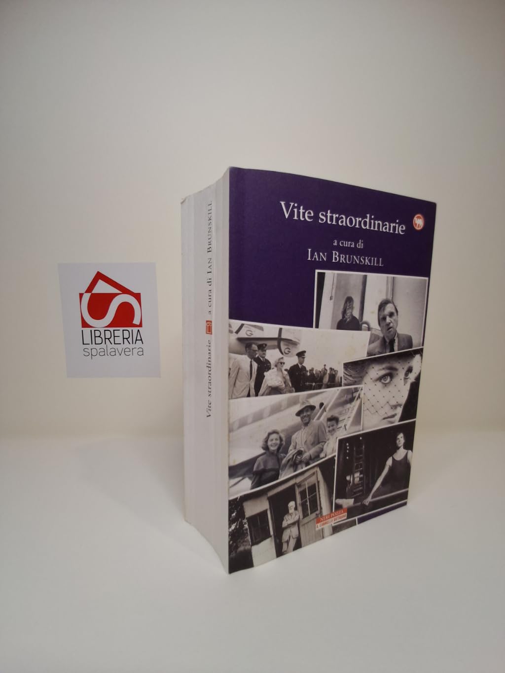 Vite straordinarie (Il cammello battriano) Essays & Short Stories