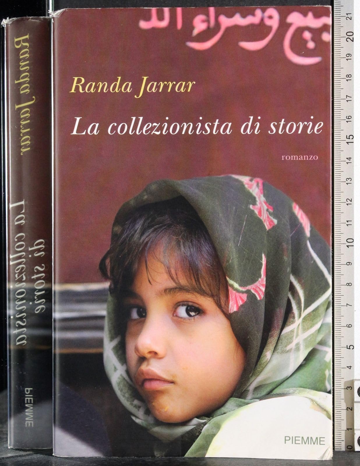 La collezionista di storie book