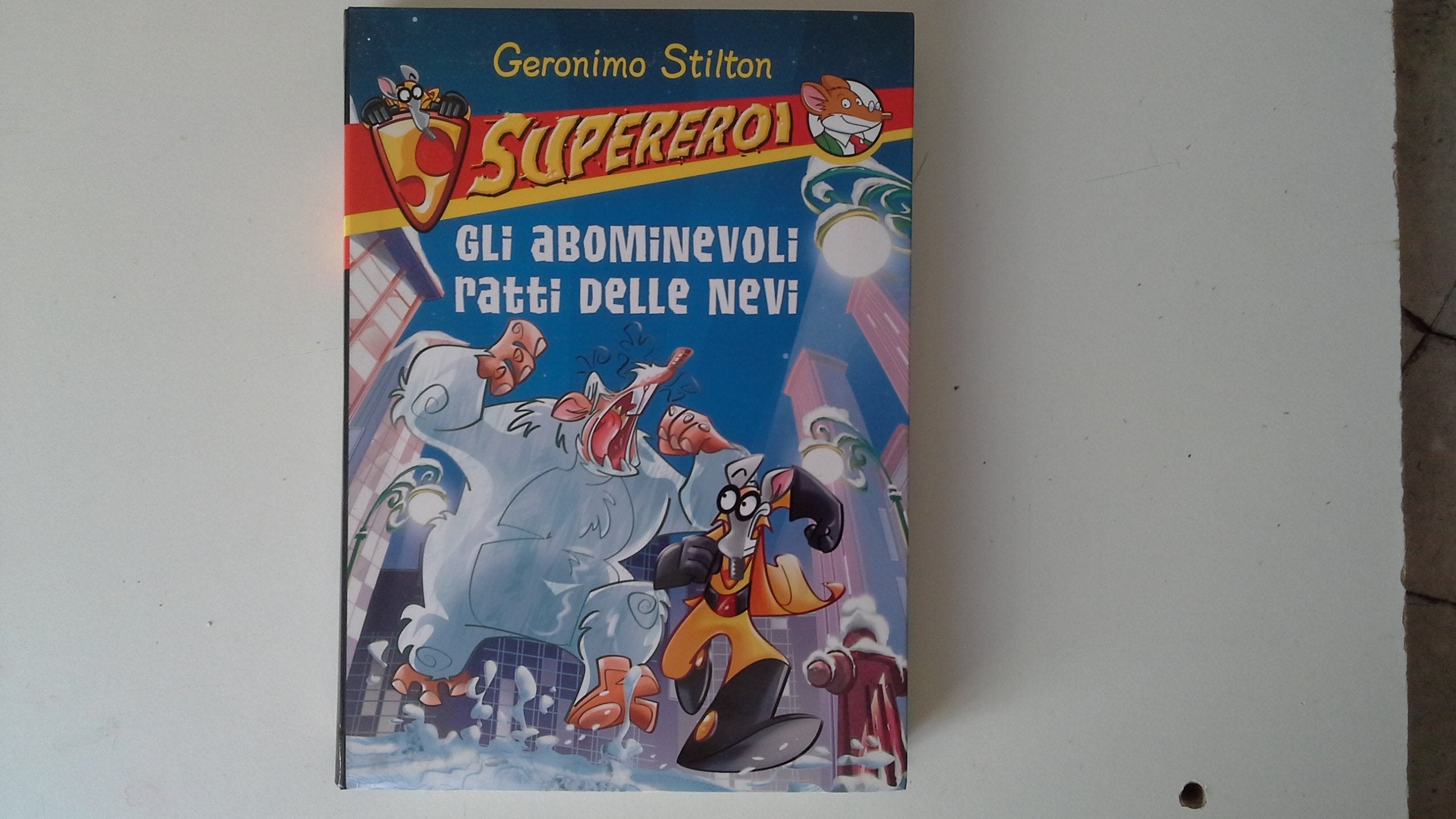 Gli abominevoli ratti delle nevi. Supereroi. Ediz. illustrata Novels & Short Stories