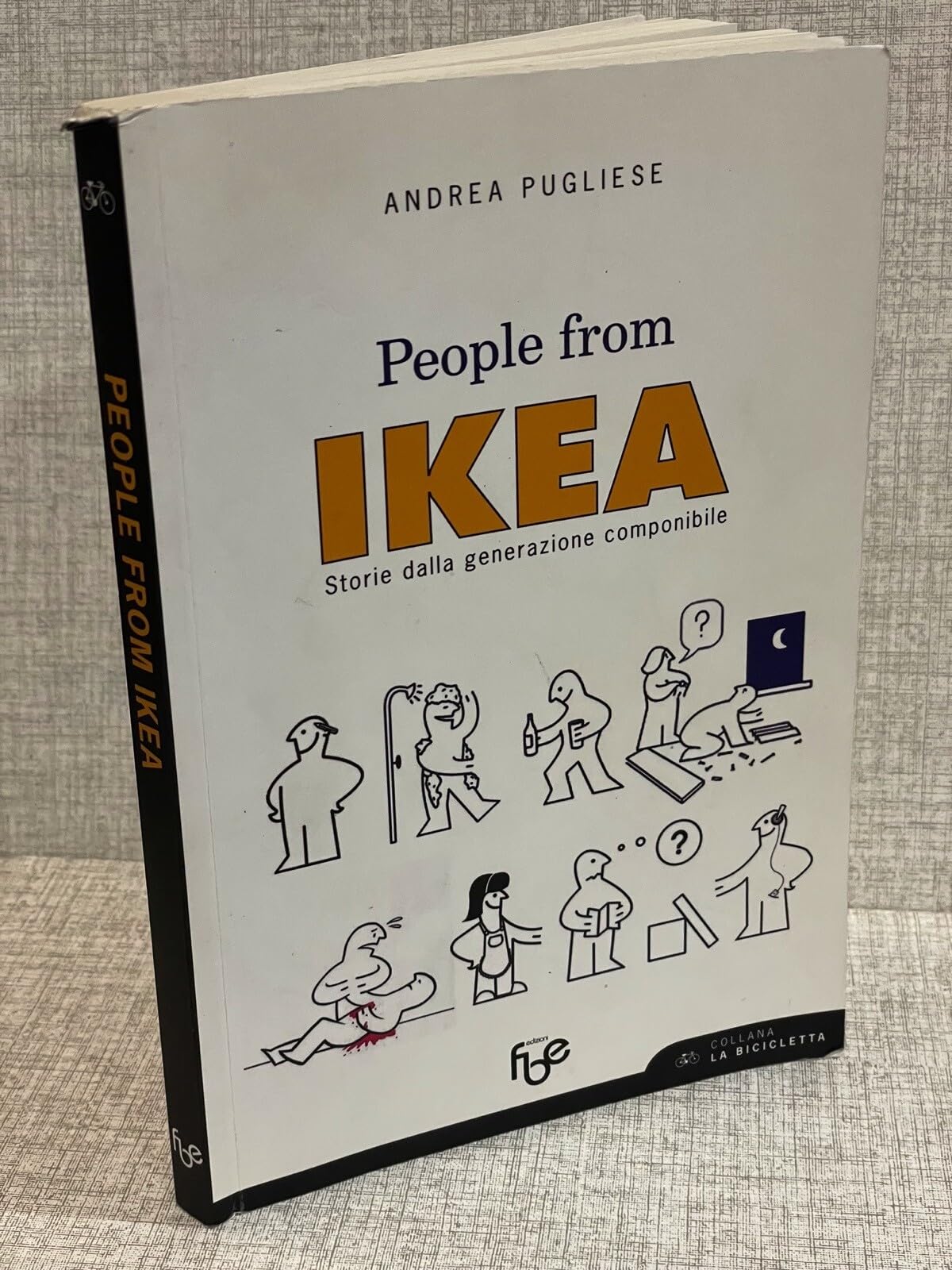 People from Ikea. Storie dalla generazione componibile (La bicicletta) Essays & Short Stories