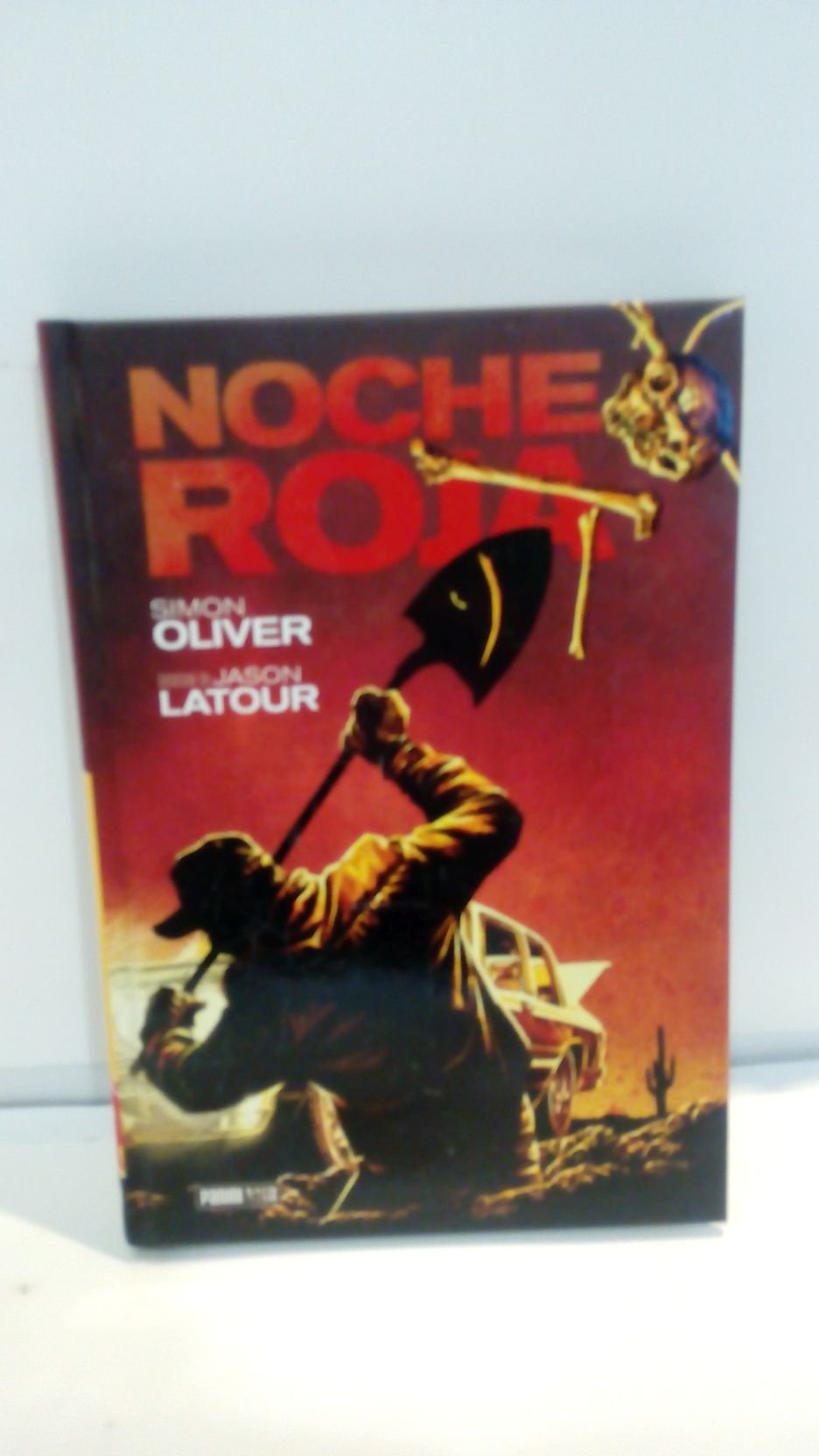 Noche roja (Panini noir) Manga