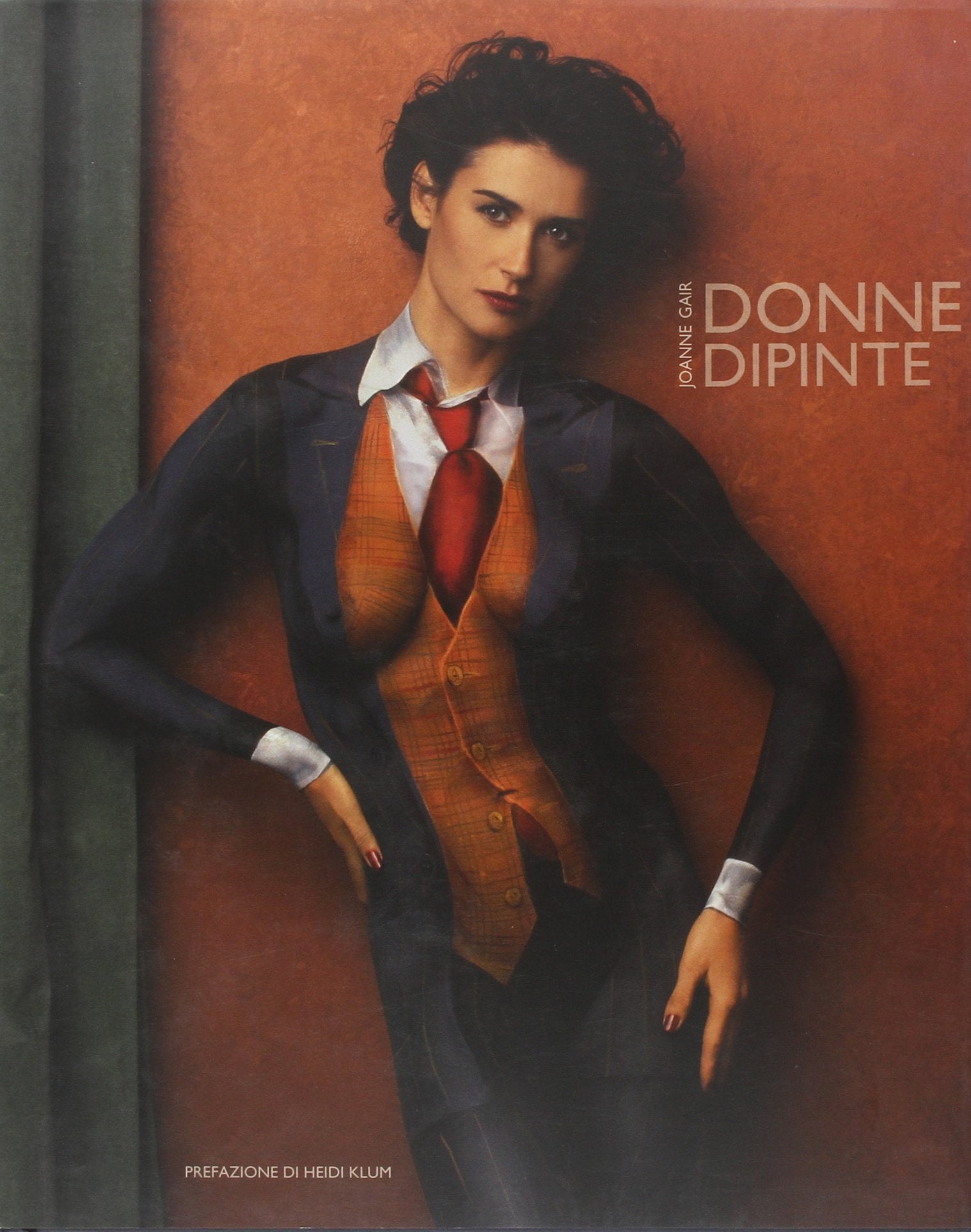 Donne dipinte. Ediz. illustrata book