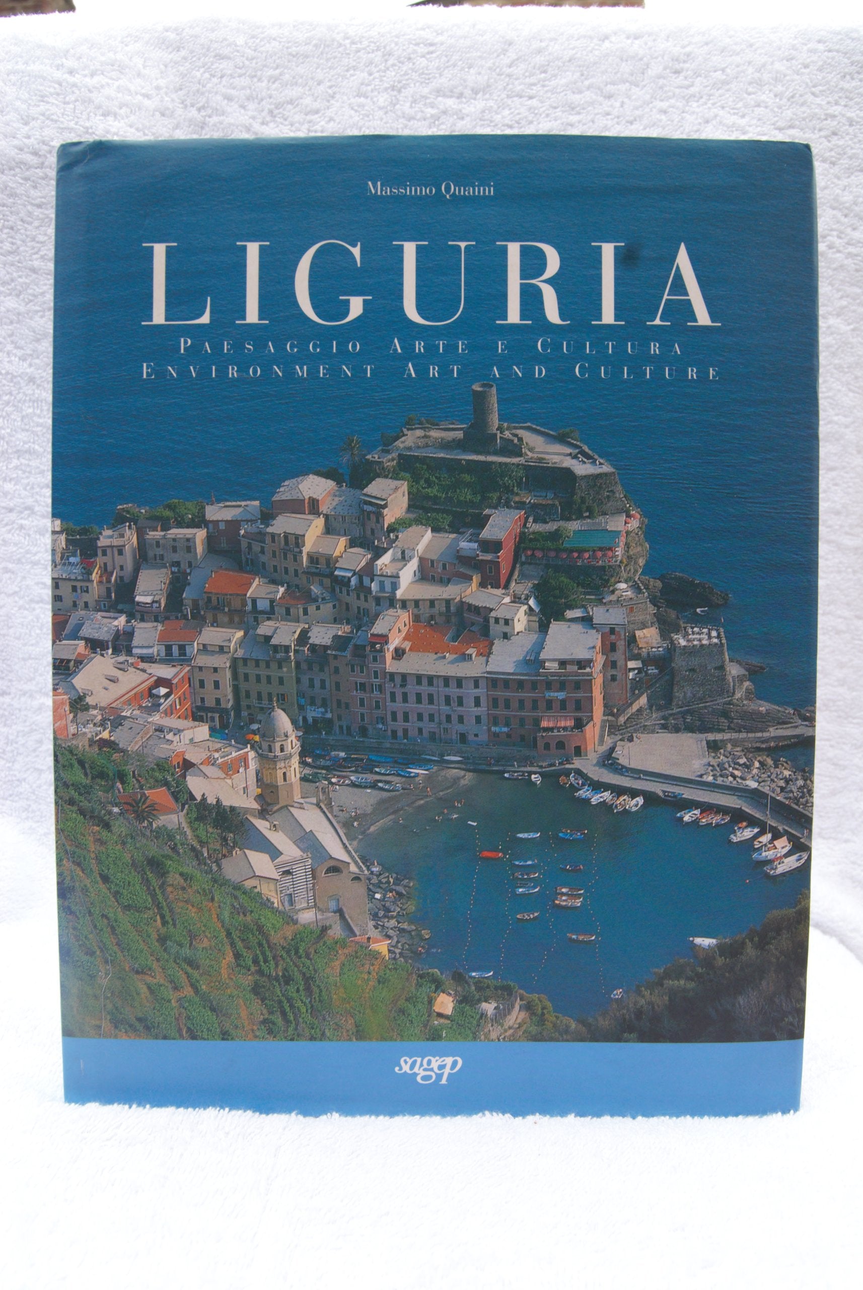 Liguria. Paesaggio, arte e cultura-Environment art and culture Leisure, Home & Garden