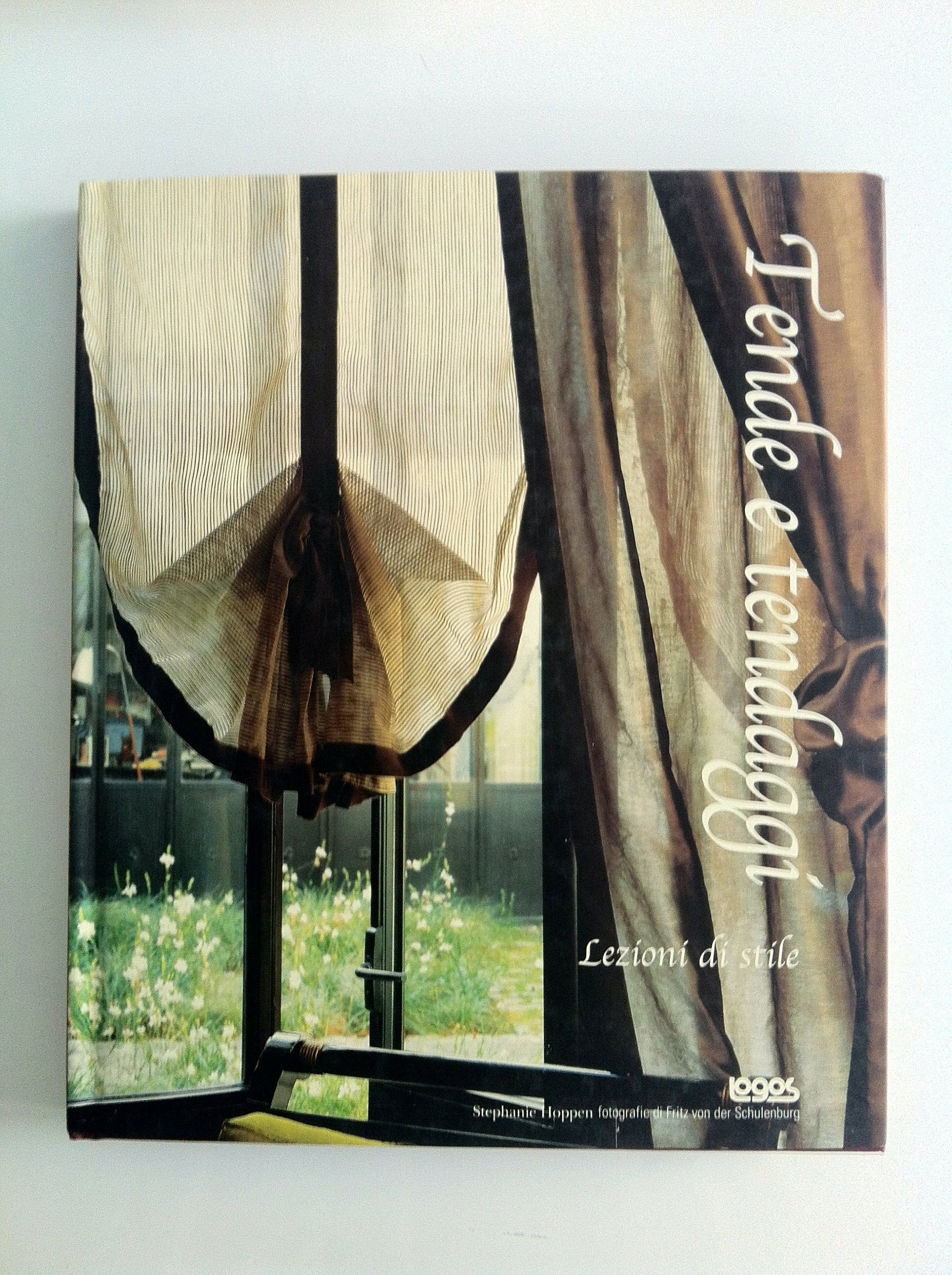 Tende e tendaggi. Ediz. illustrata book