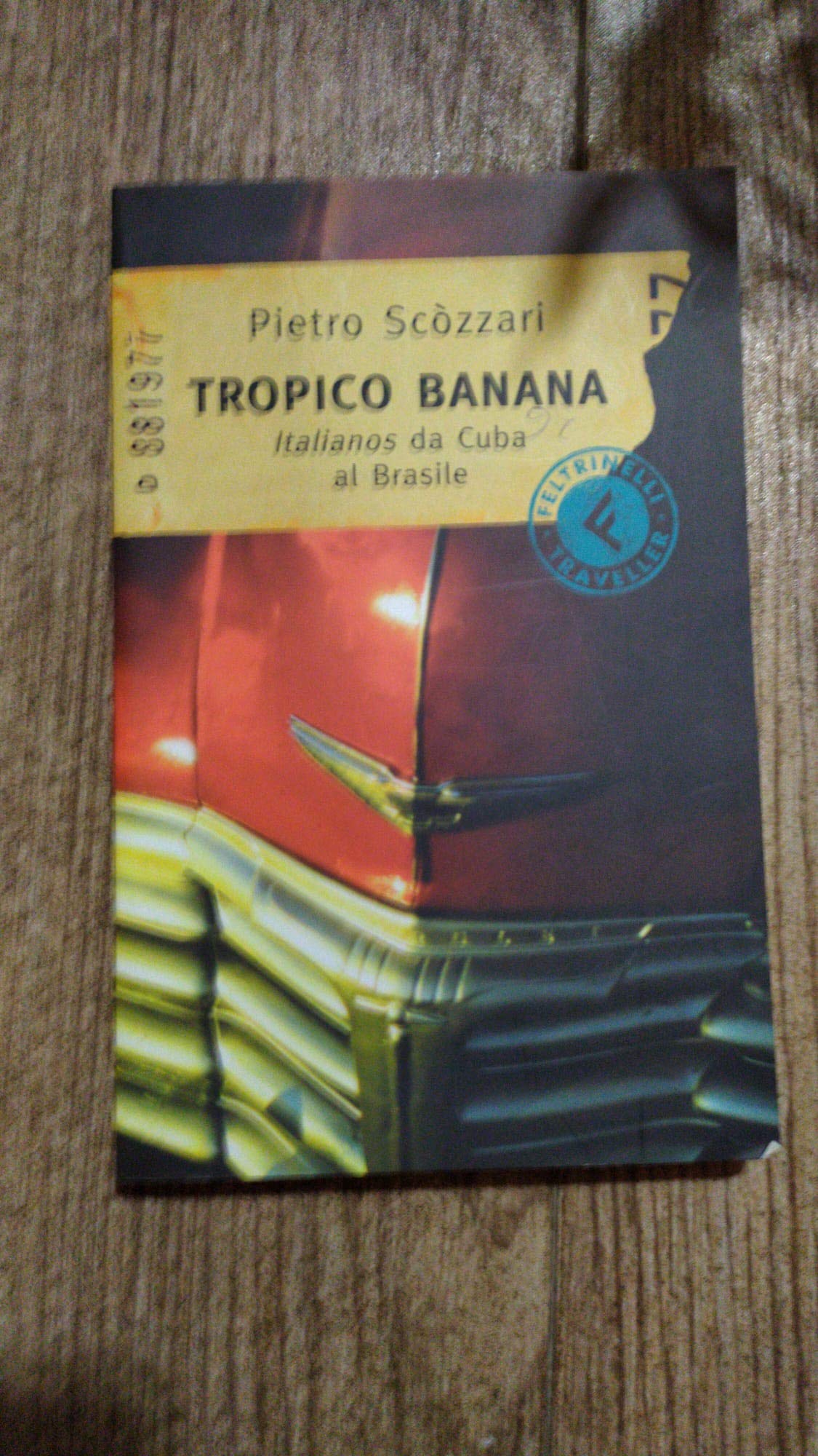 Tropico Banana. Italianos da Cuba al Brasile book