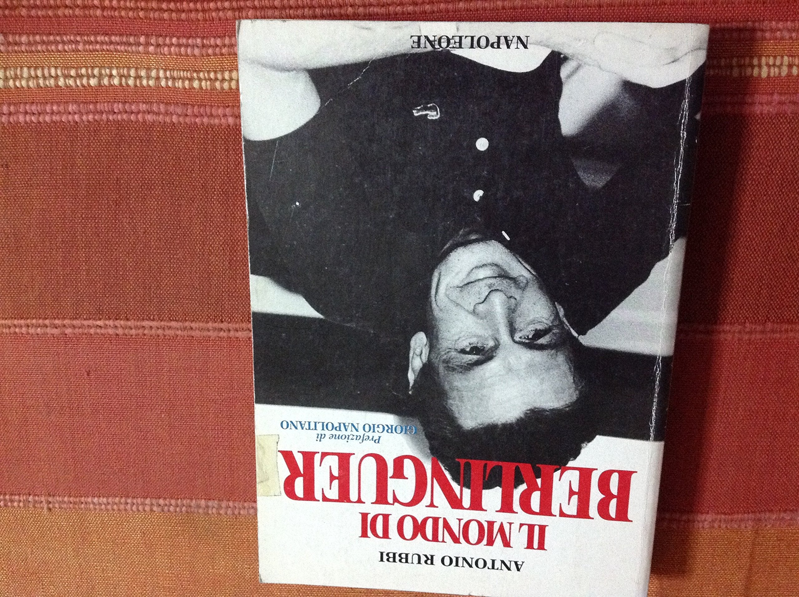 Il mondo di Berlinguer book
