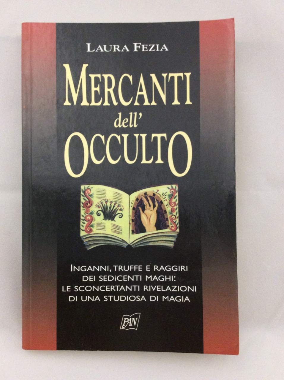 Mercanti dell'occulto (Varia) Religion & Esotericism