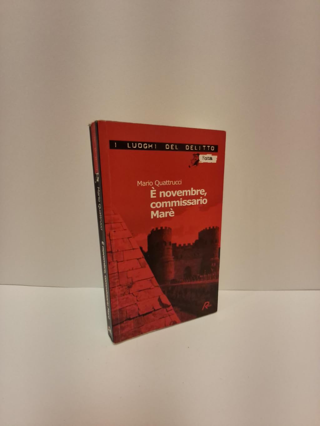 È novembre, commissario Marè. Le inchieste del commissario Marè (Vol. 4) (I luoghi del delitto) Contemporary literature