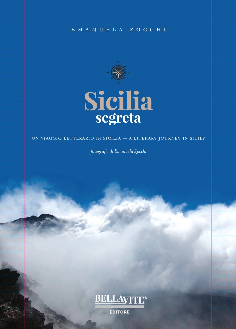 Sicilia segreta. Un viaggio letterario in Sicilia. Ediz. italiana e inglese Books