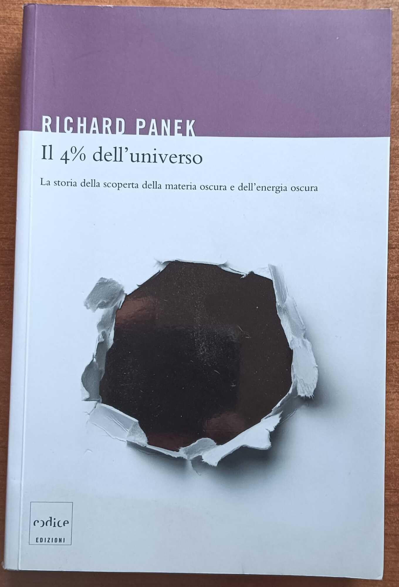Il 4% dell'universo. La storia della scoperta della materia oscura e dell'energia oscura book