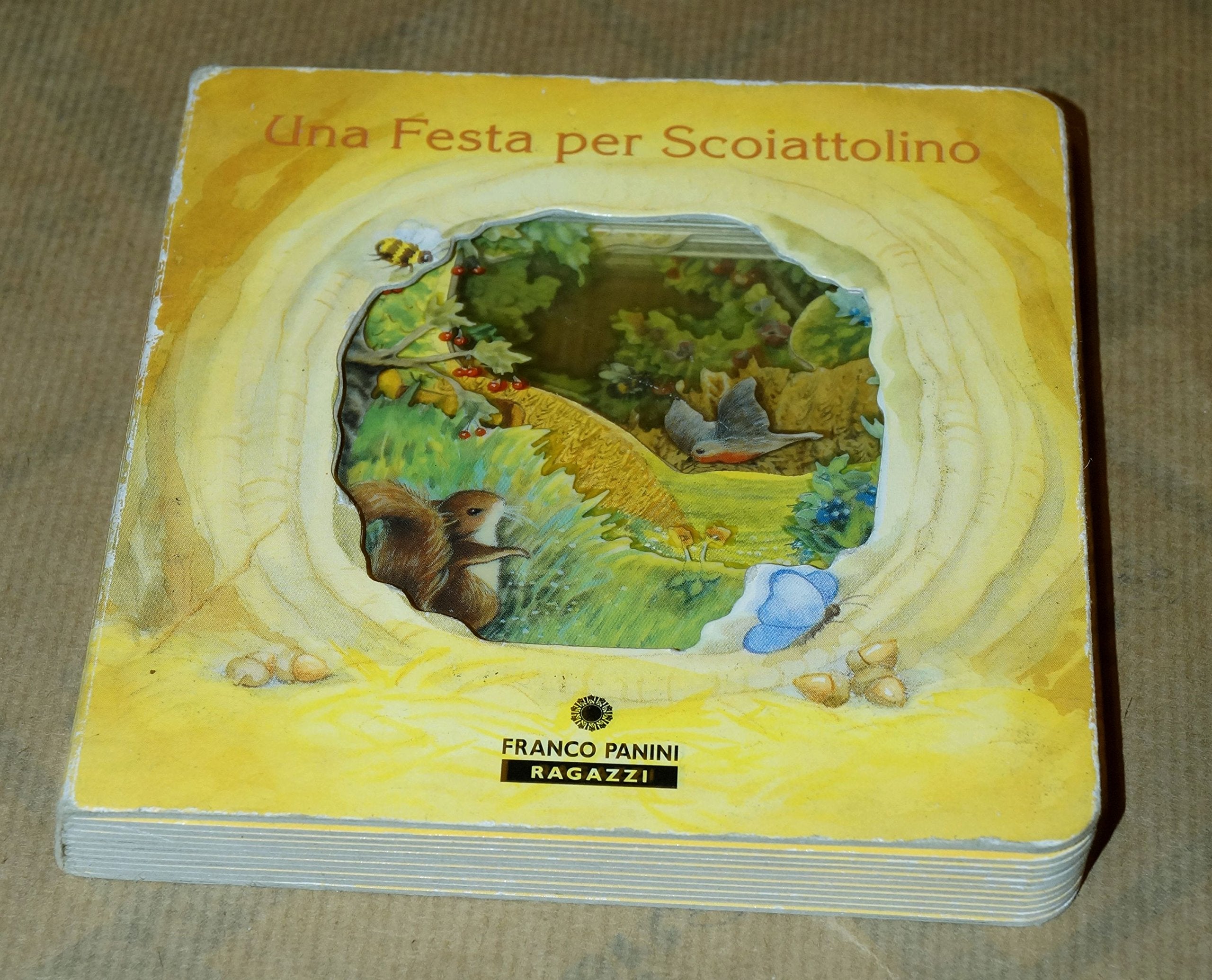 Una festa per Scoiattolino (Finestre magiche per contare) Books